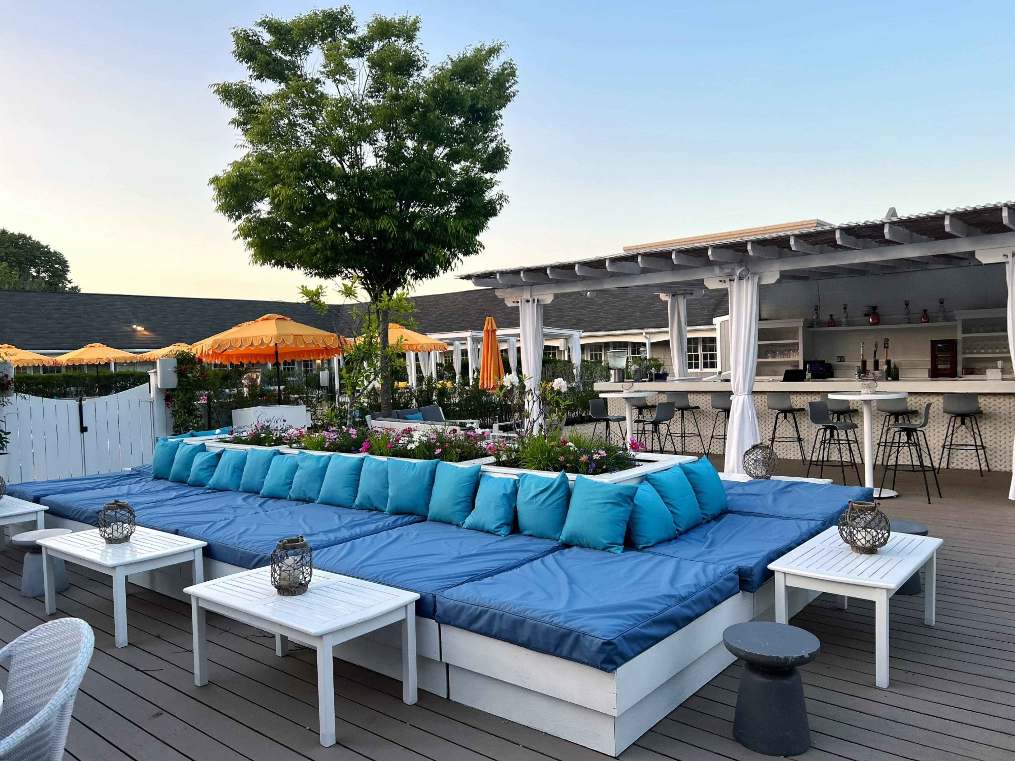 NAIA Restaurant and Lounge Hamptons