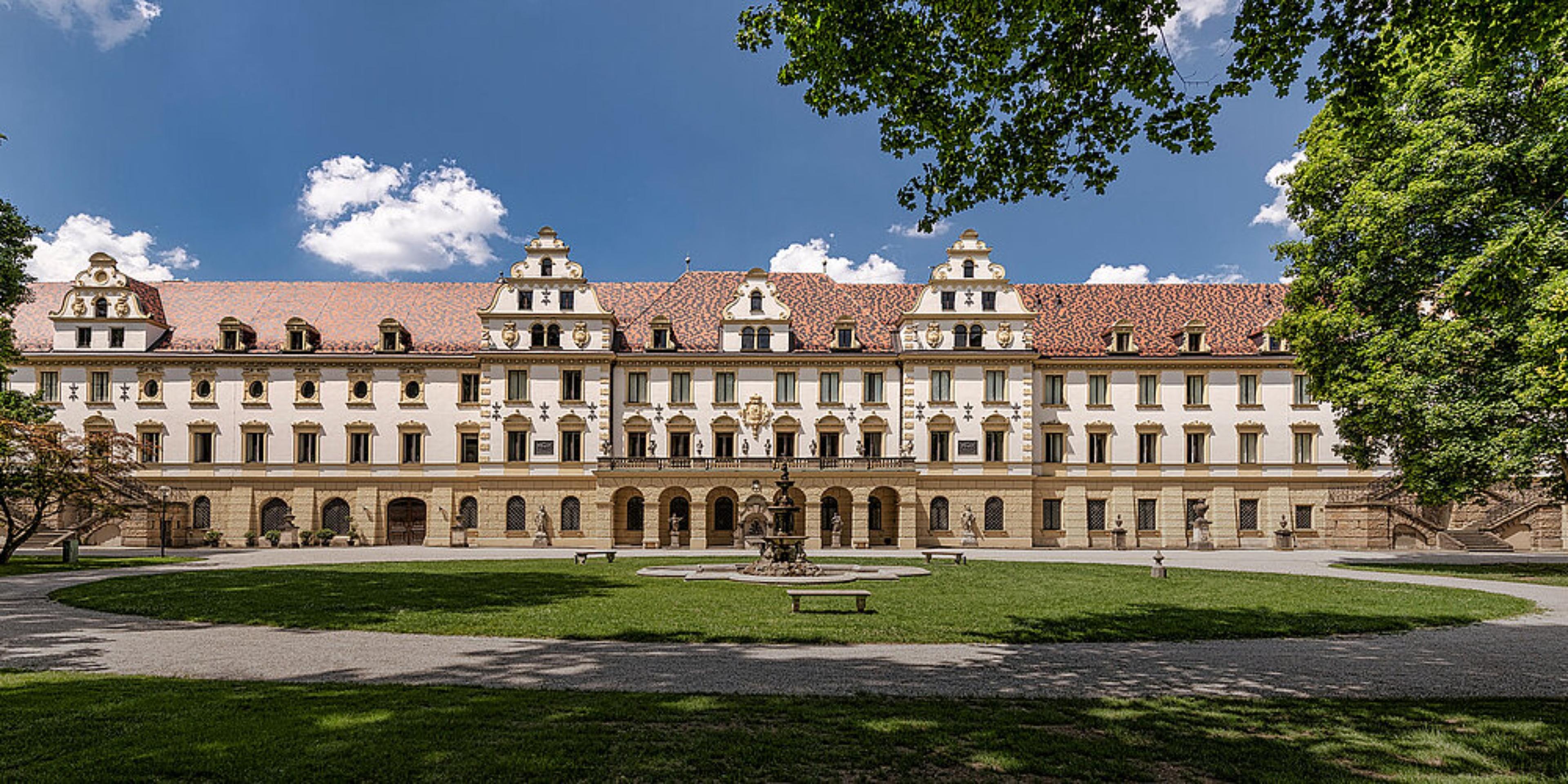 Schloss St. Emmeram, Thurn und Taxis