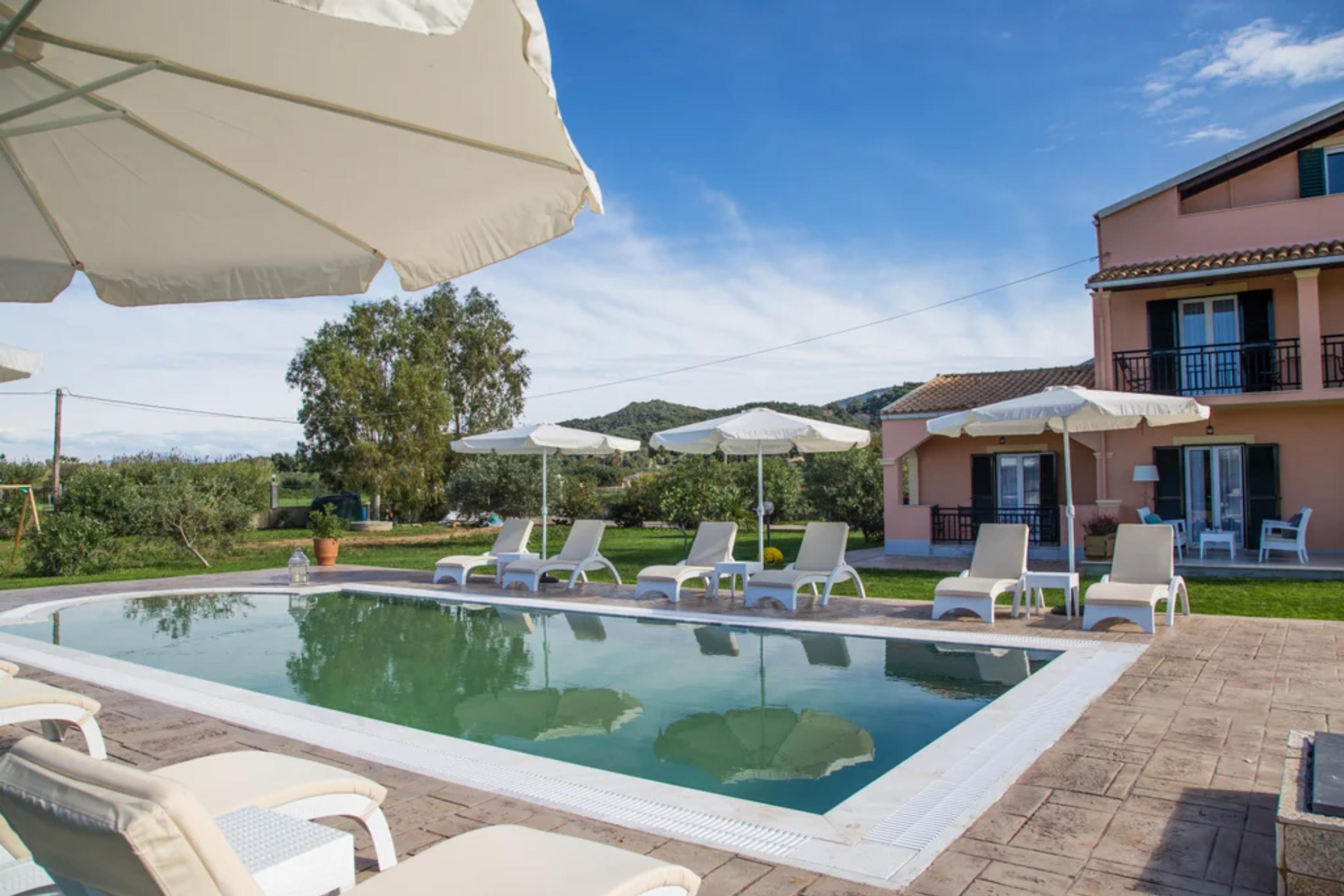 Eleni Luxury Villa