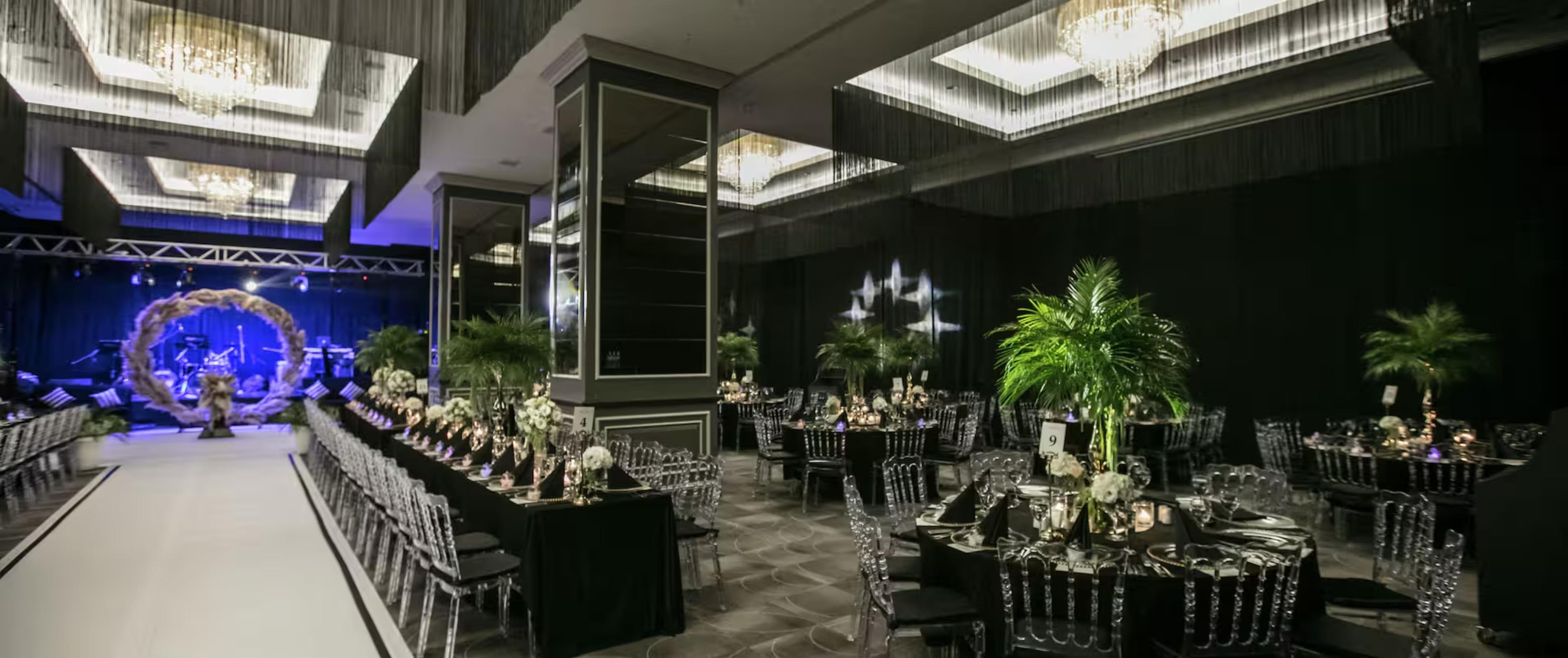 DoubleTree by Hilton Izmir Airport