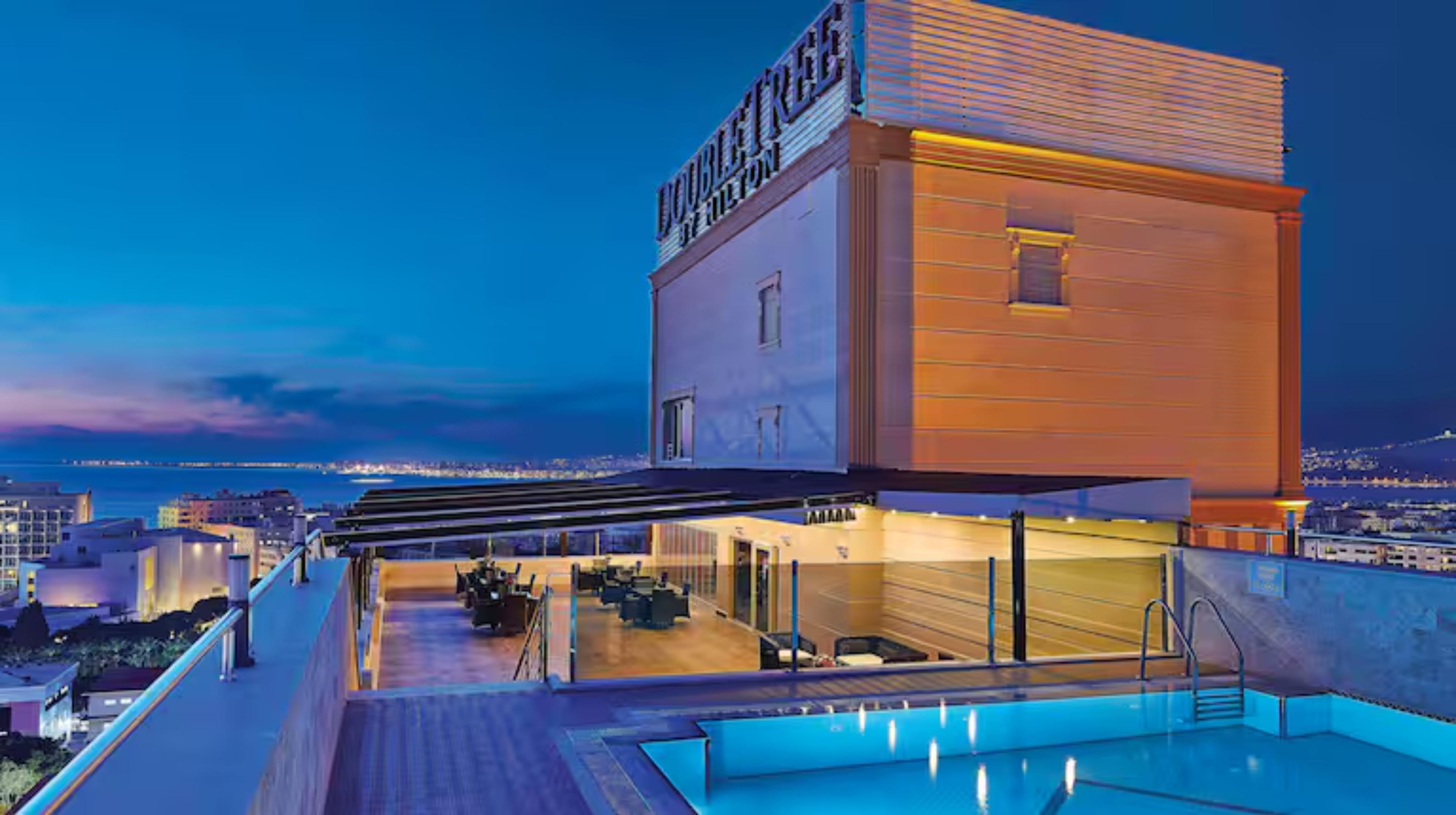 DoubleTree by Hilton Izmir - Alsancak