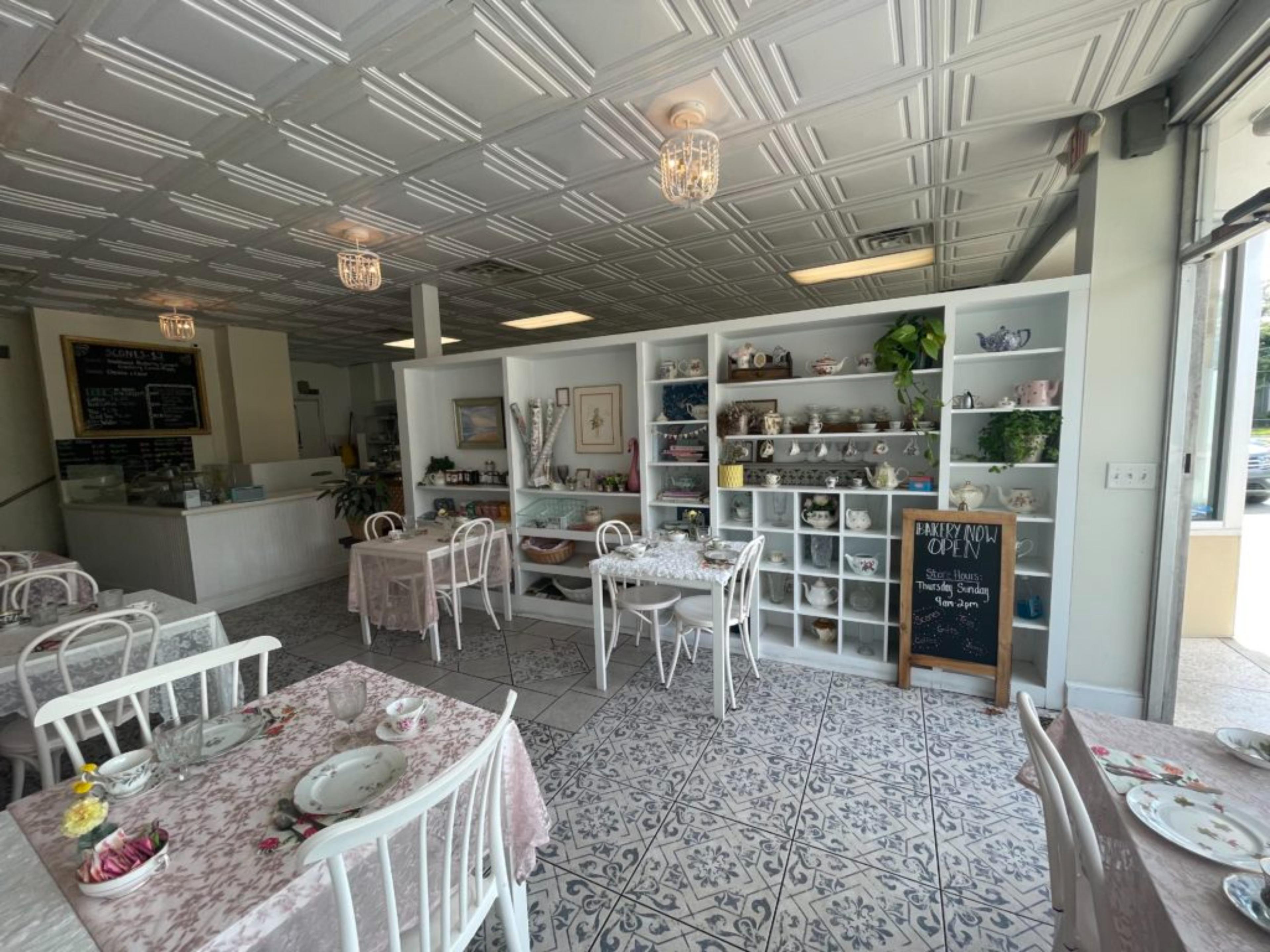 The Vintage Tea and Cake Company - Belmont