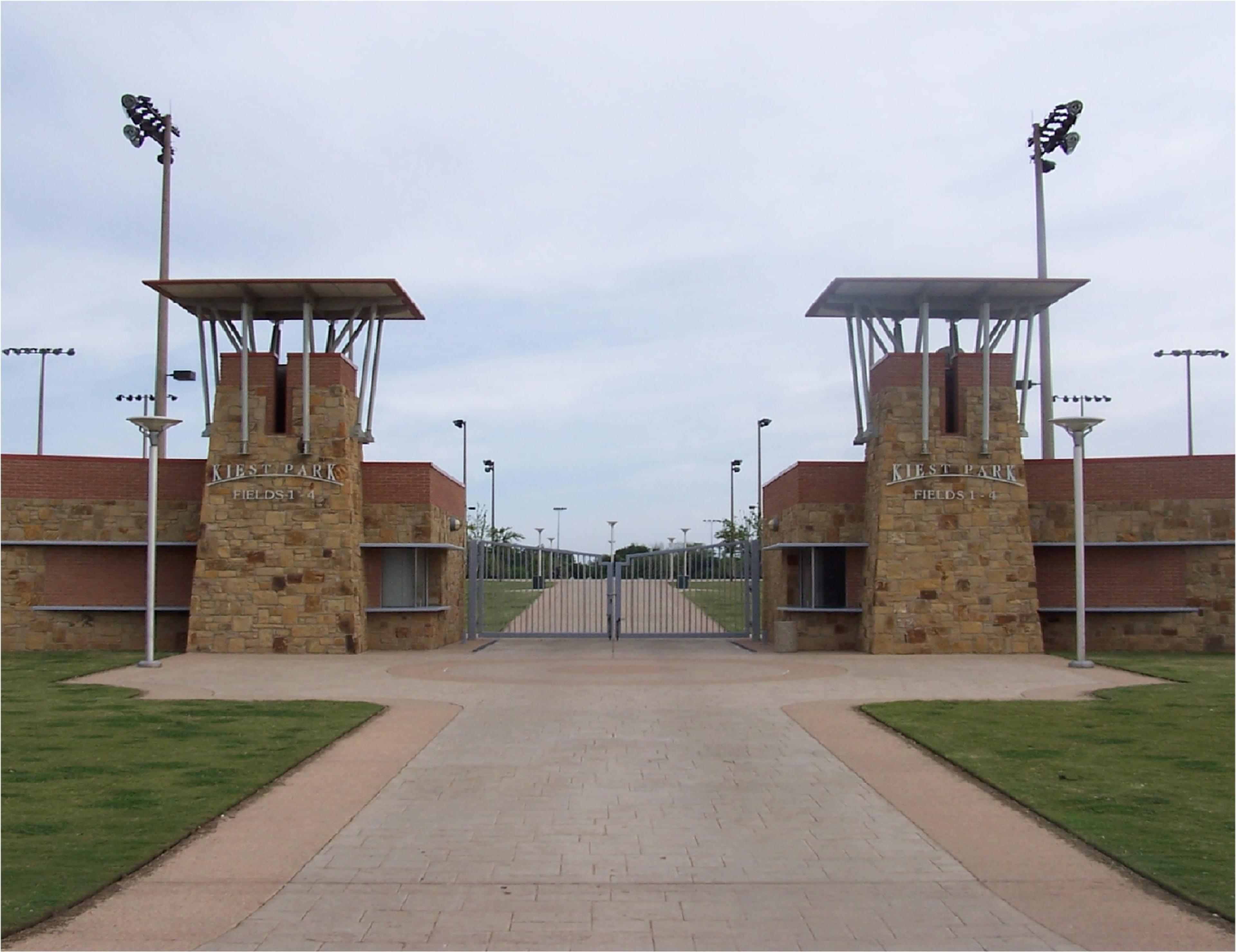 Kiest Park