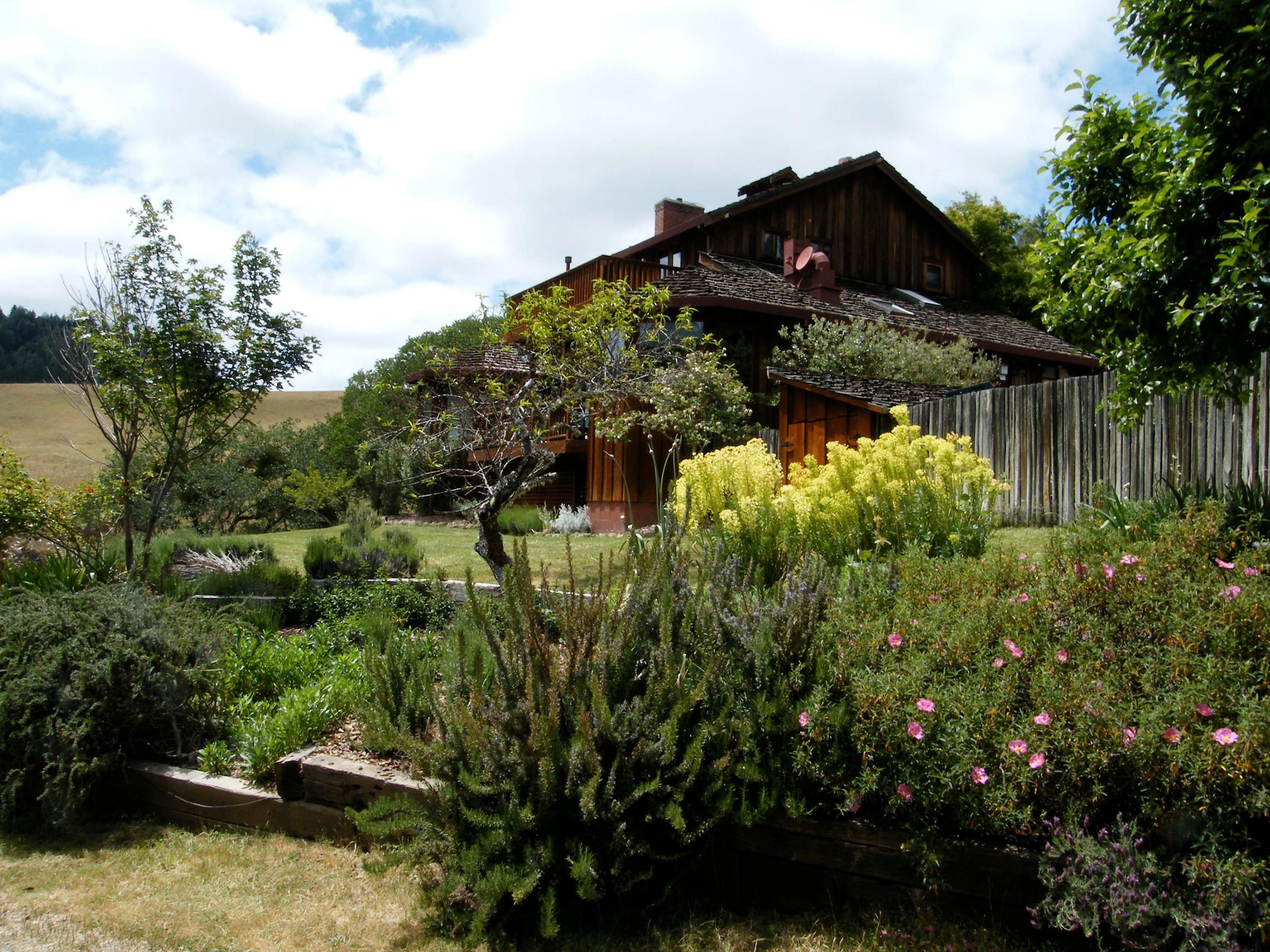 Shambhala Ranch Eco Lodge Inn & Retreat Center