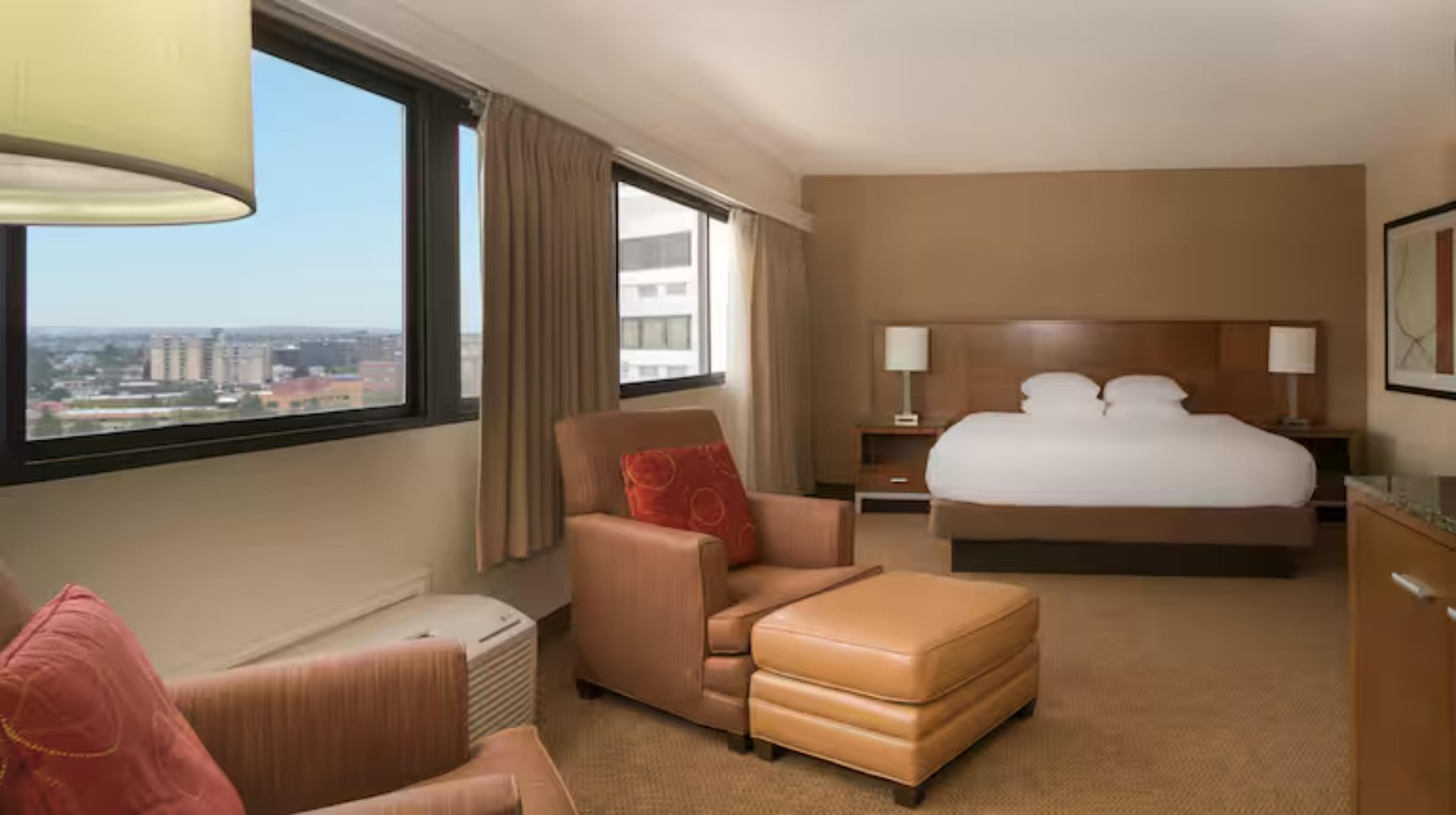 DoubleTree by Hilton Hotel Spokane City Center