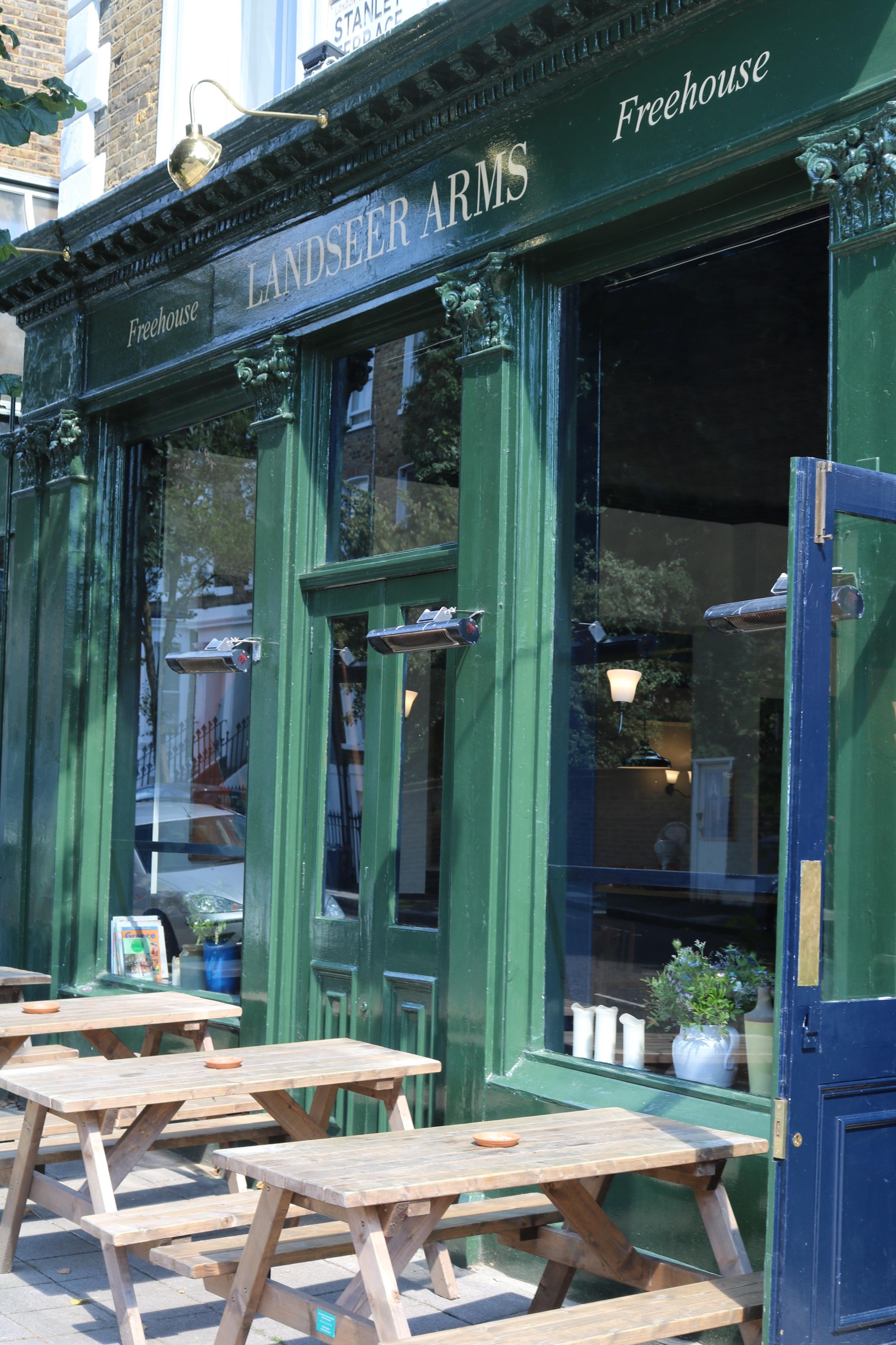 The Landseer Arms