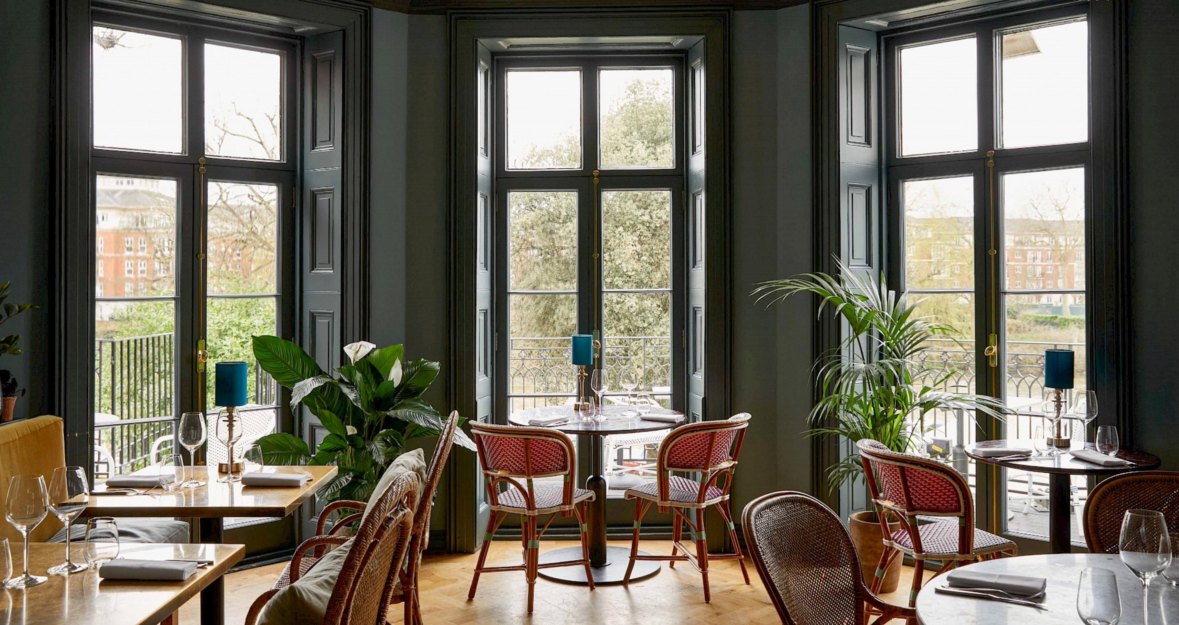 Riverhouse Restaurant