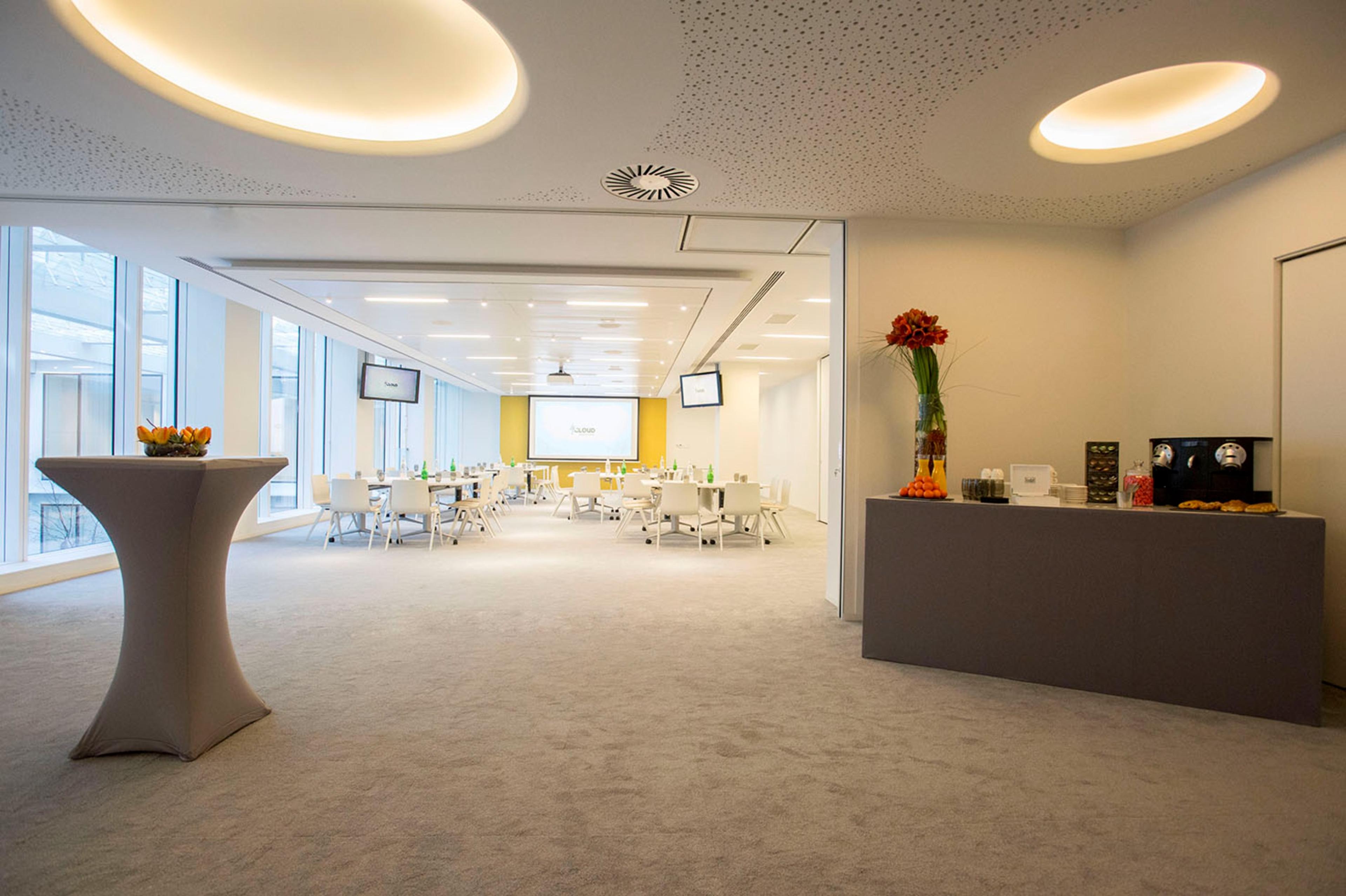 #Cloud Business Center