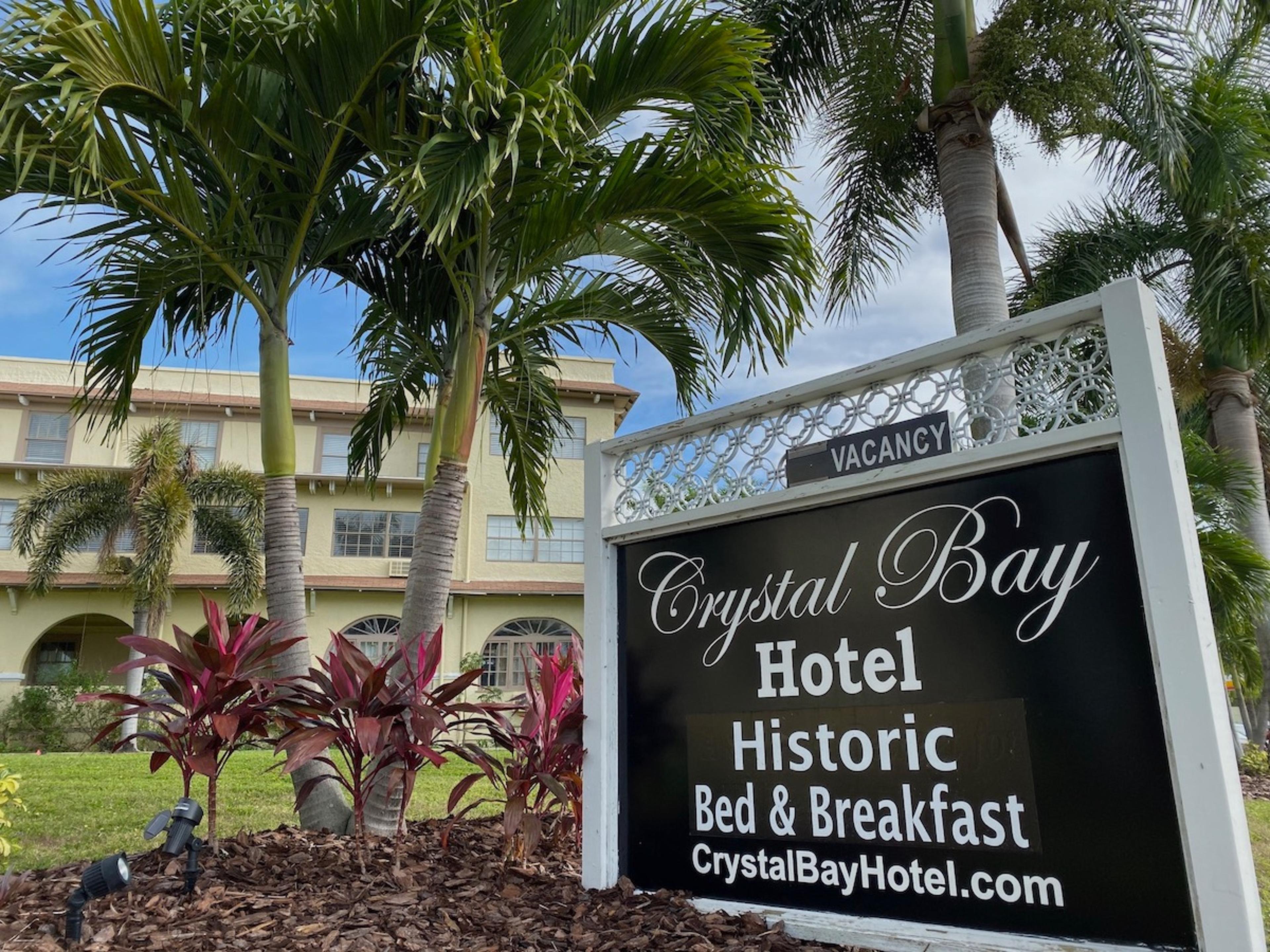 Crystal Bay Hotel