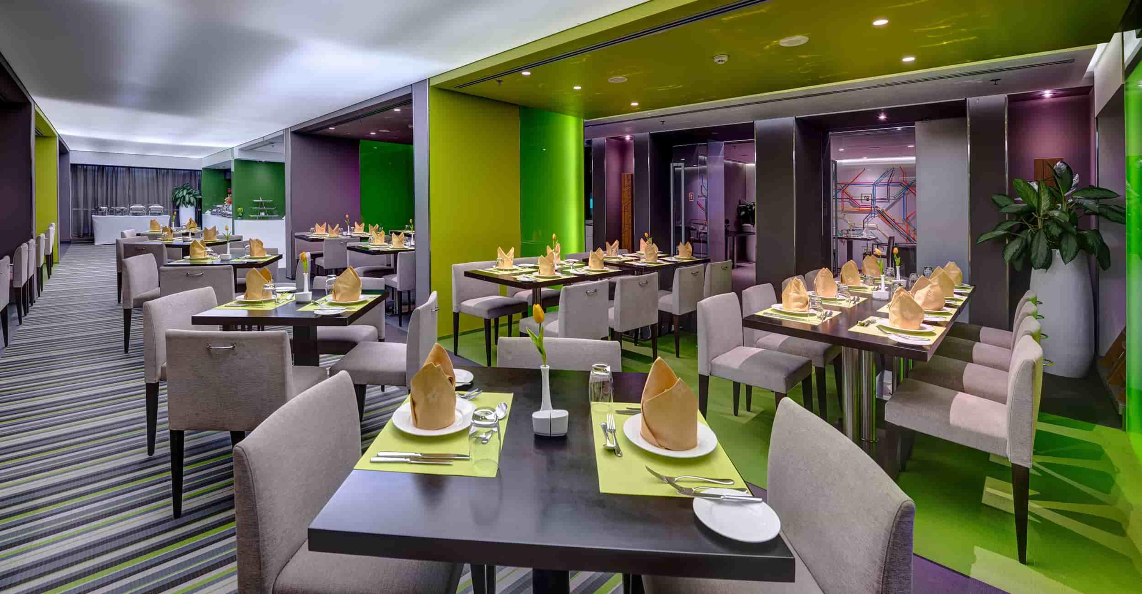 72 Hotel - Sharjah