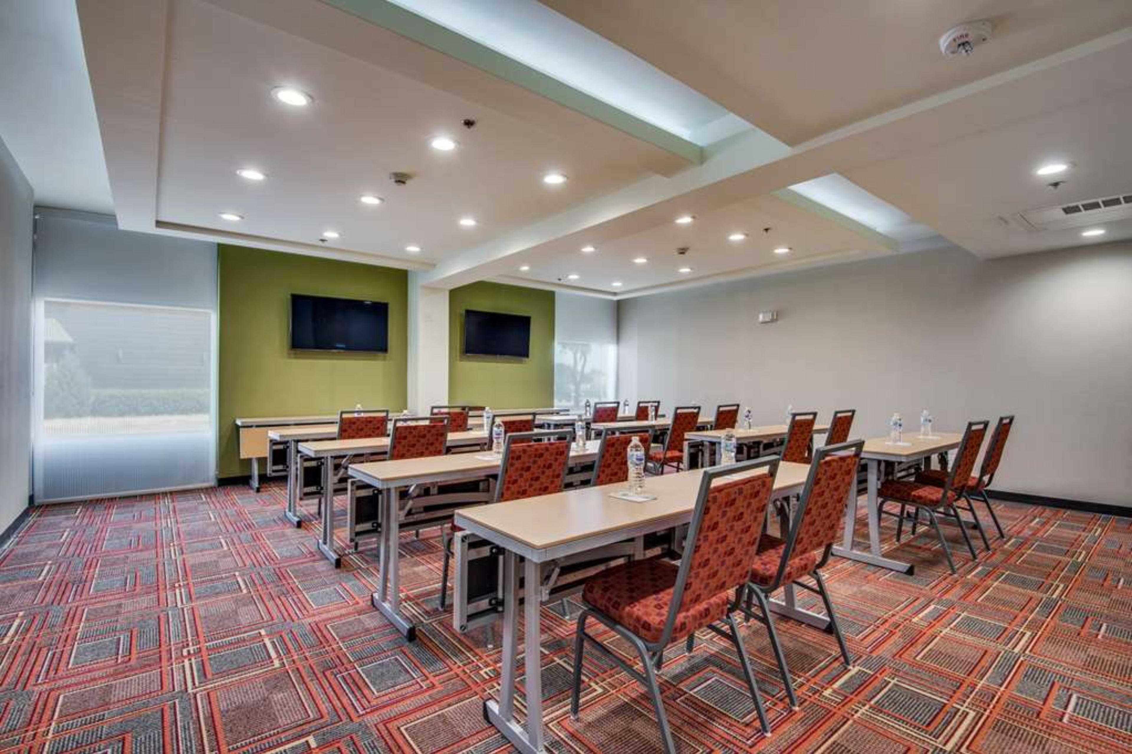 Home2 Suites by Hilton DFW Airport South Irving