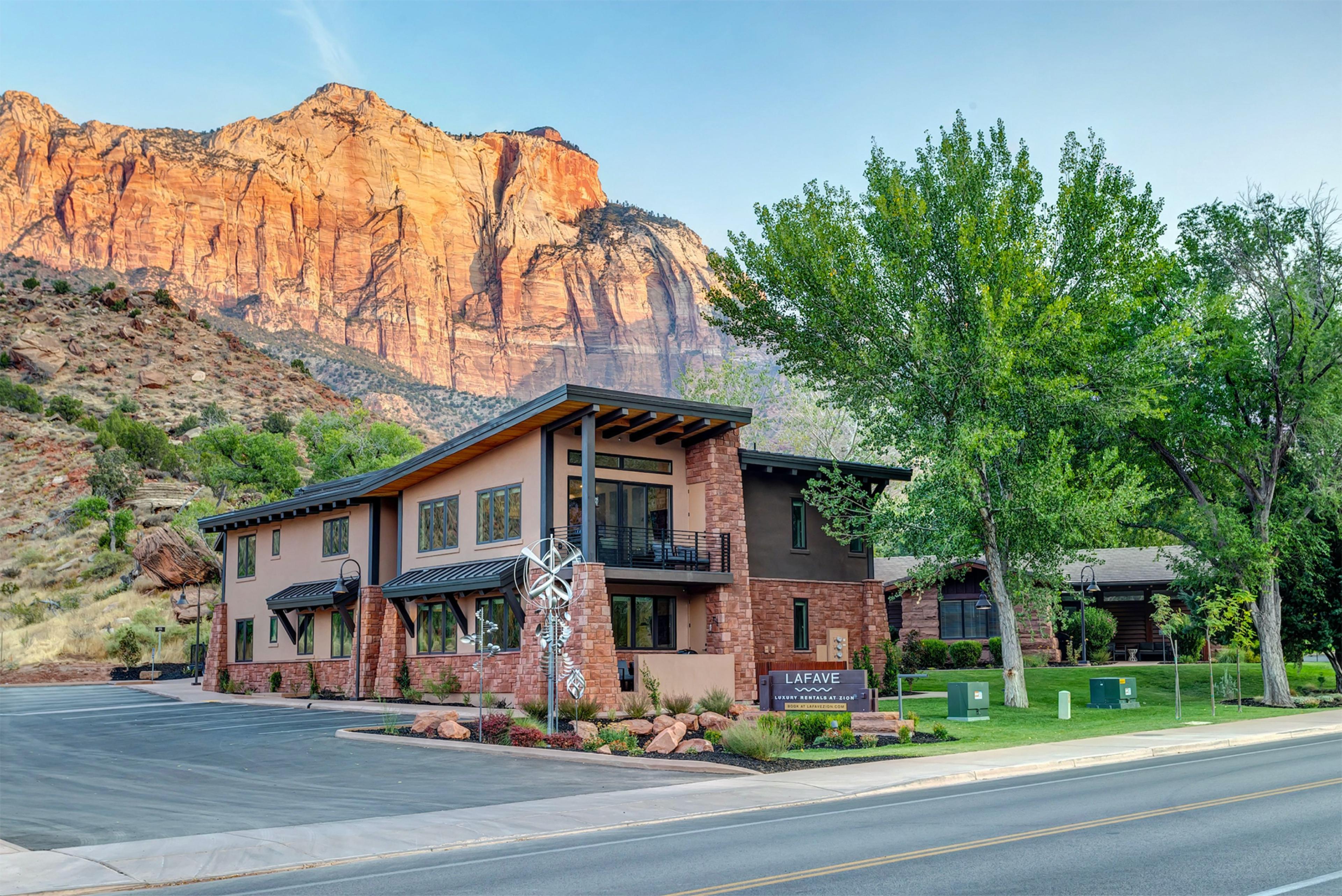 LaFave: Luxury Rentals at Zion