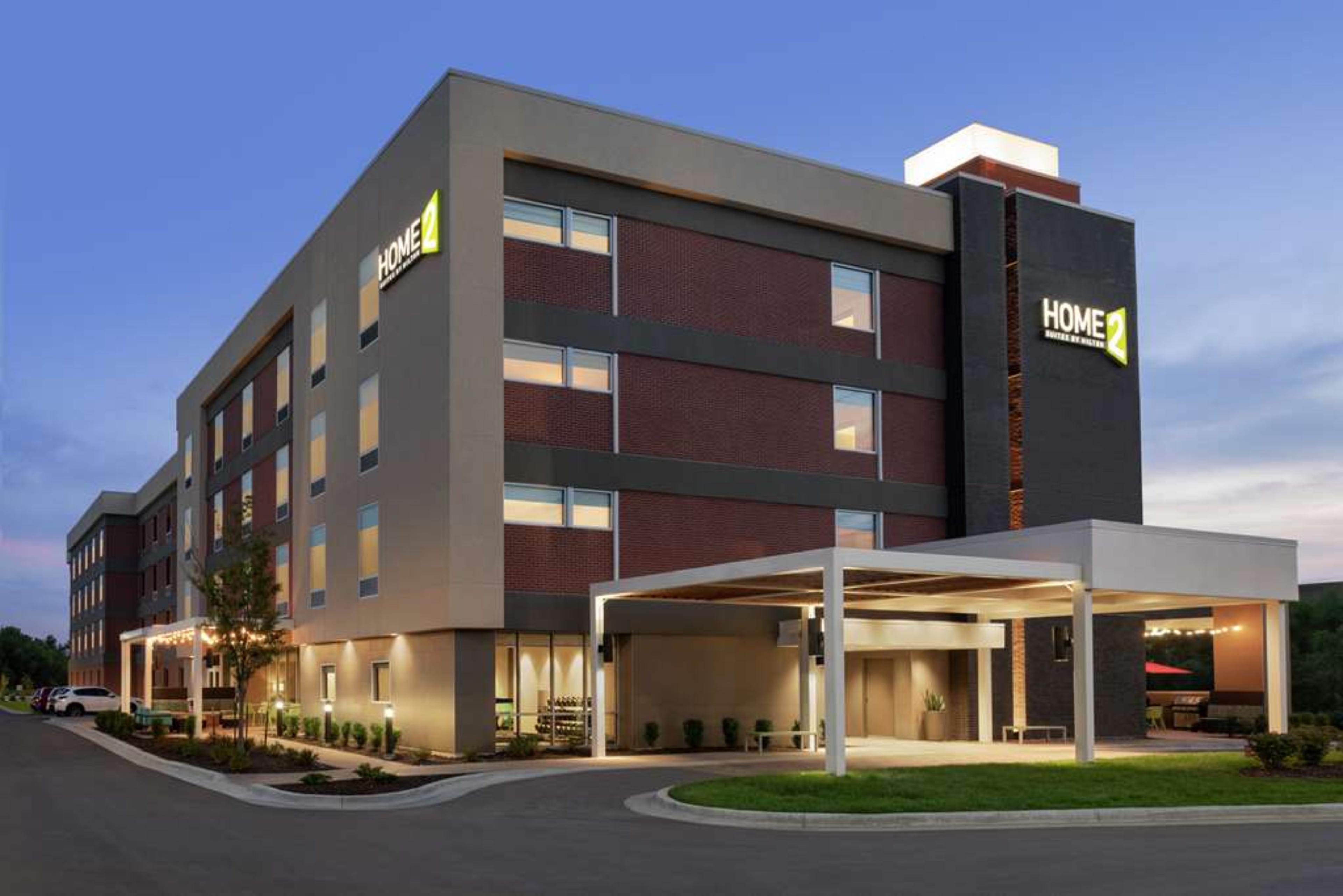 Home2 Suites by Hilton Overland Park