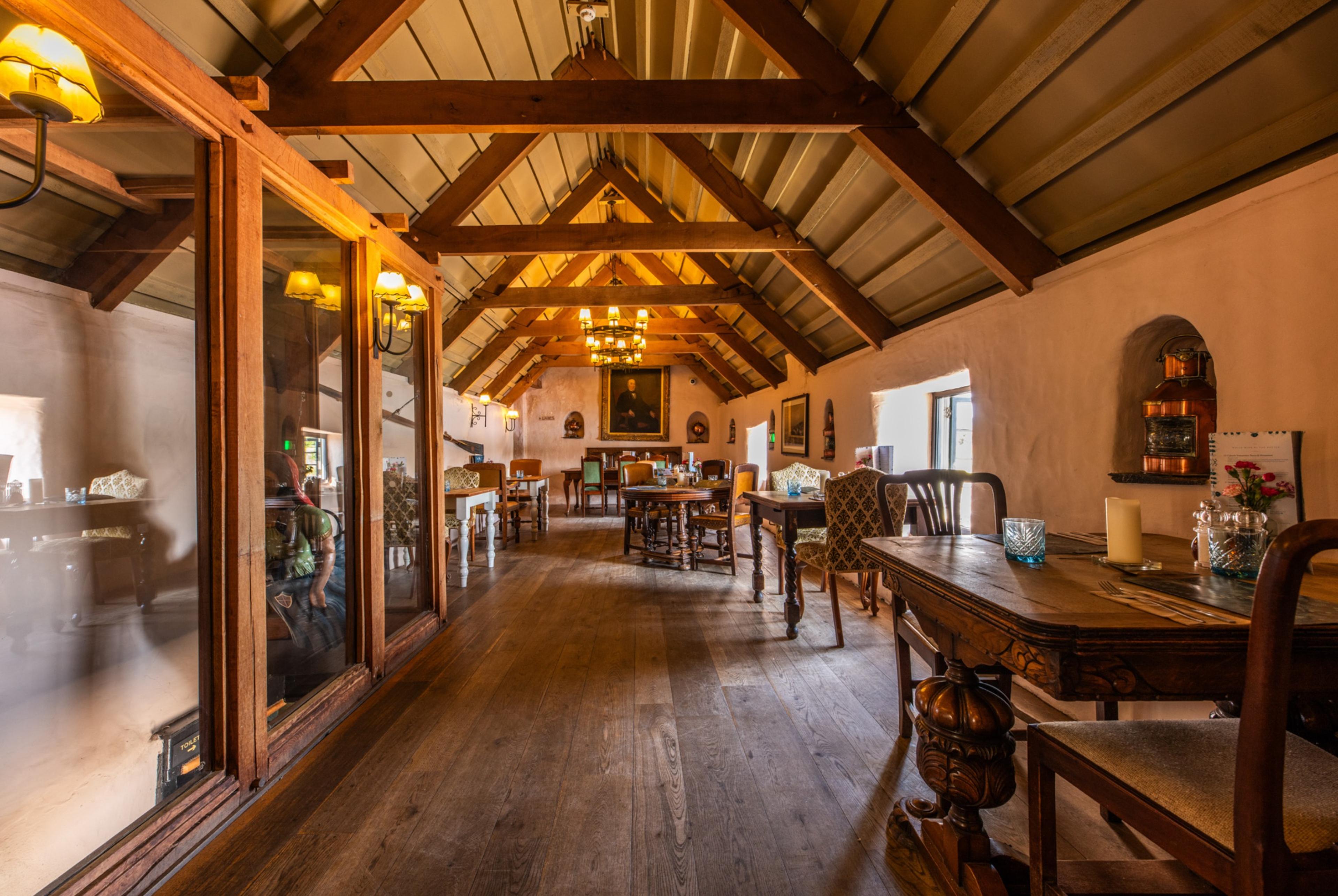 Pandora Inn