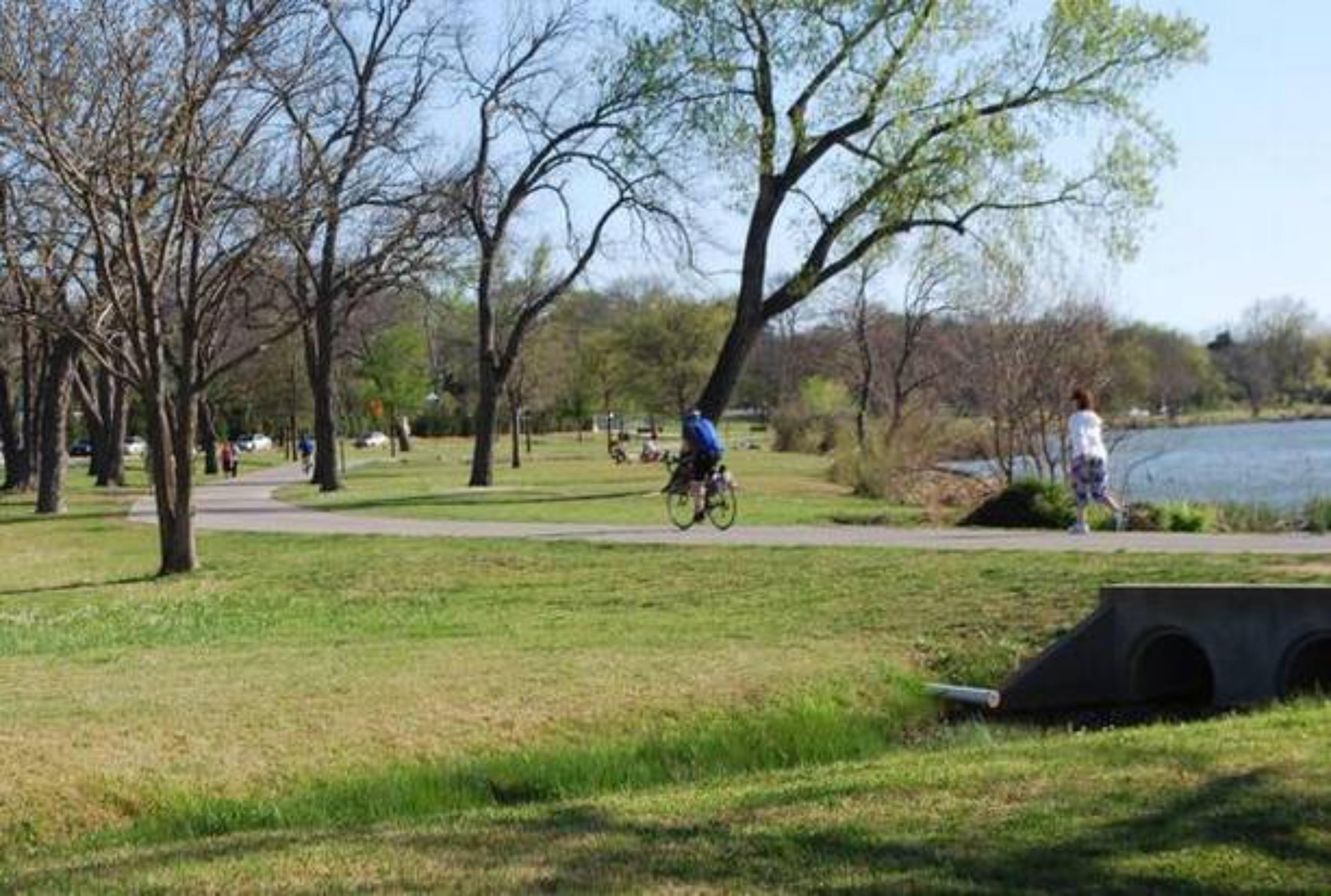 White Rock Creek Trail