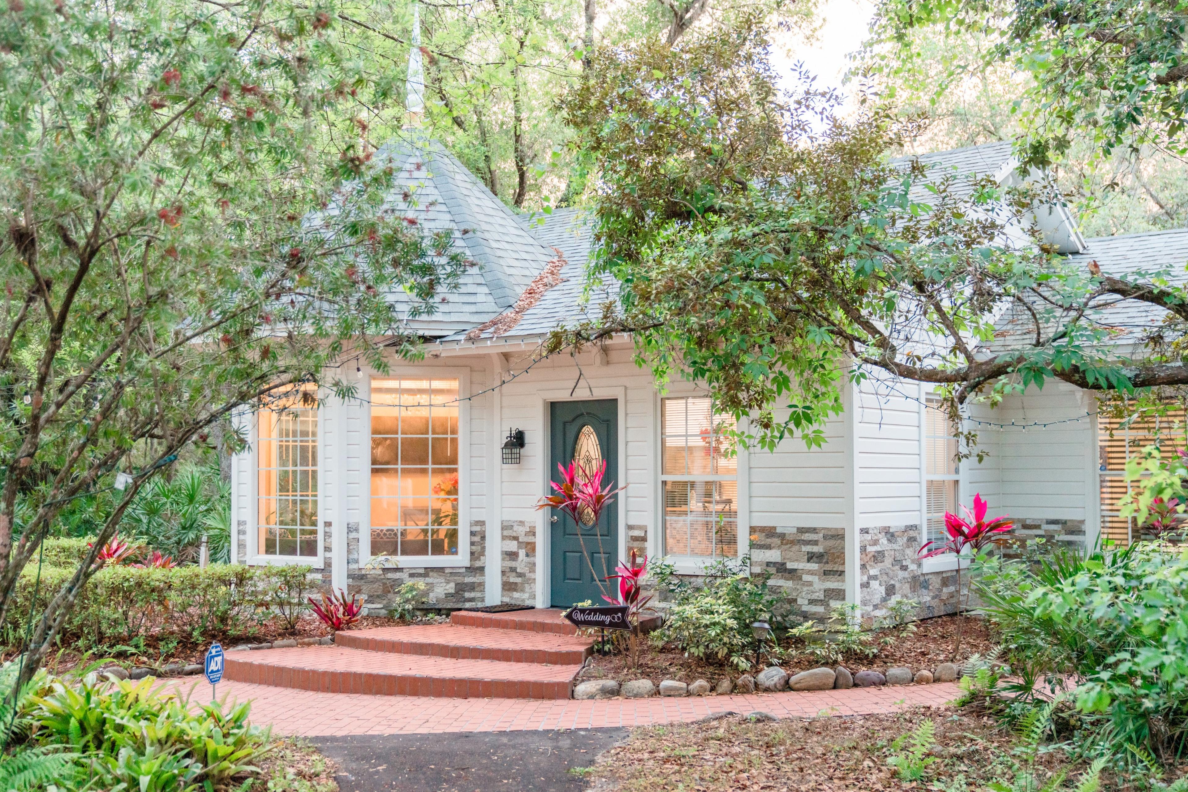 Little Paradise Wedding Venue
