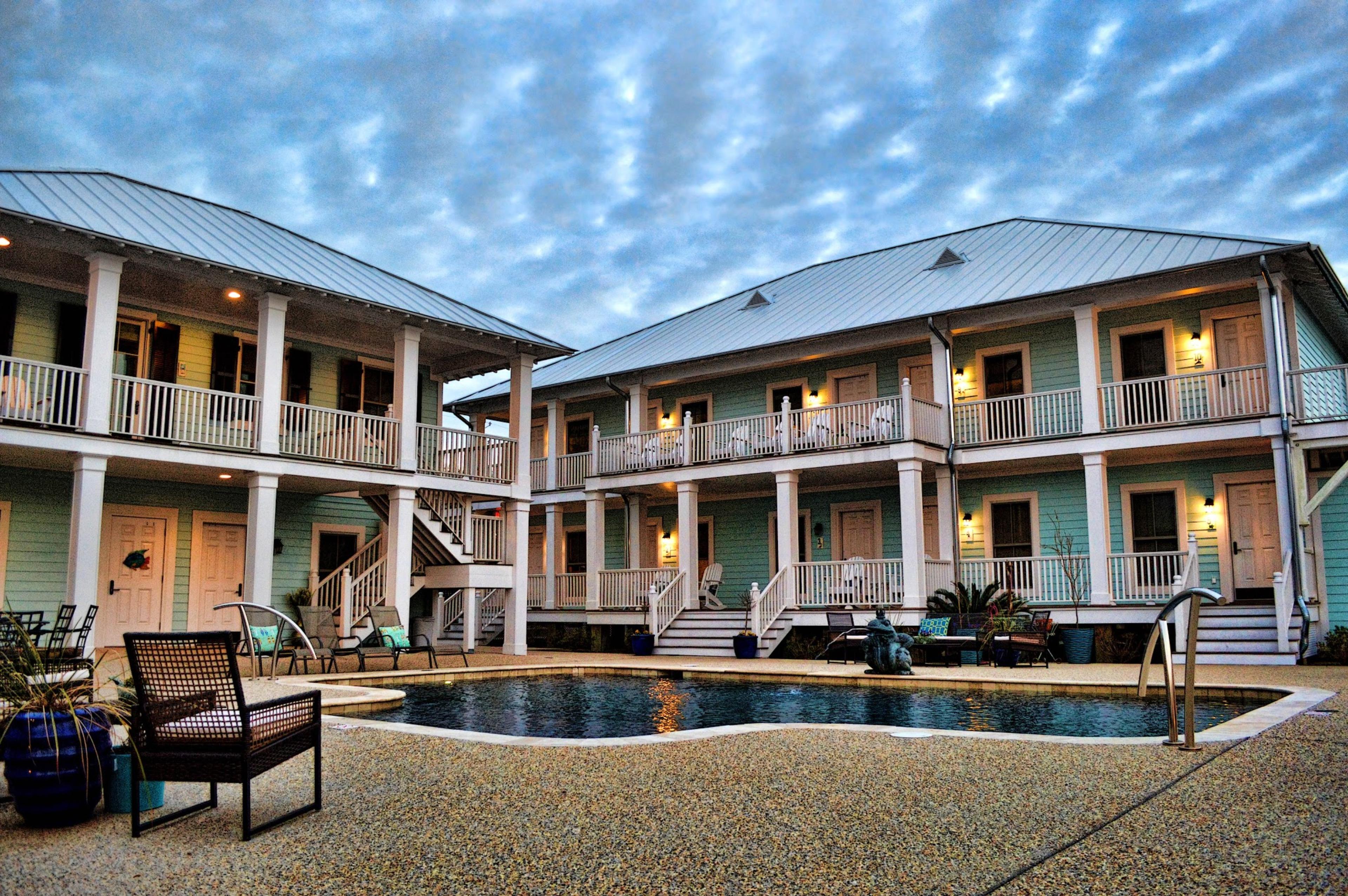 Bay Town Inn