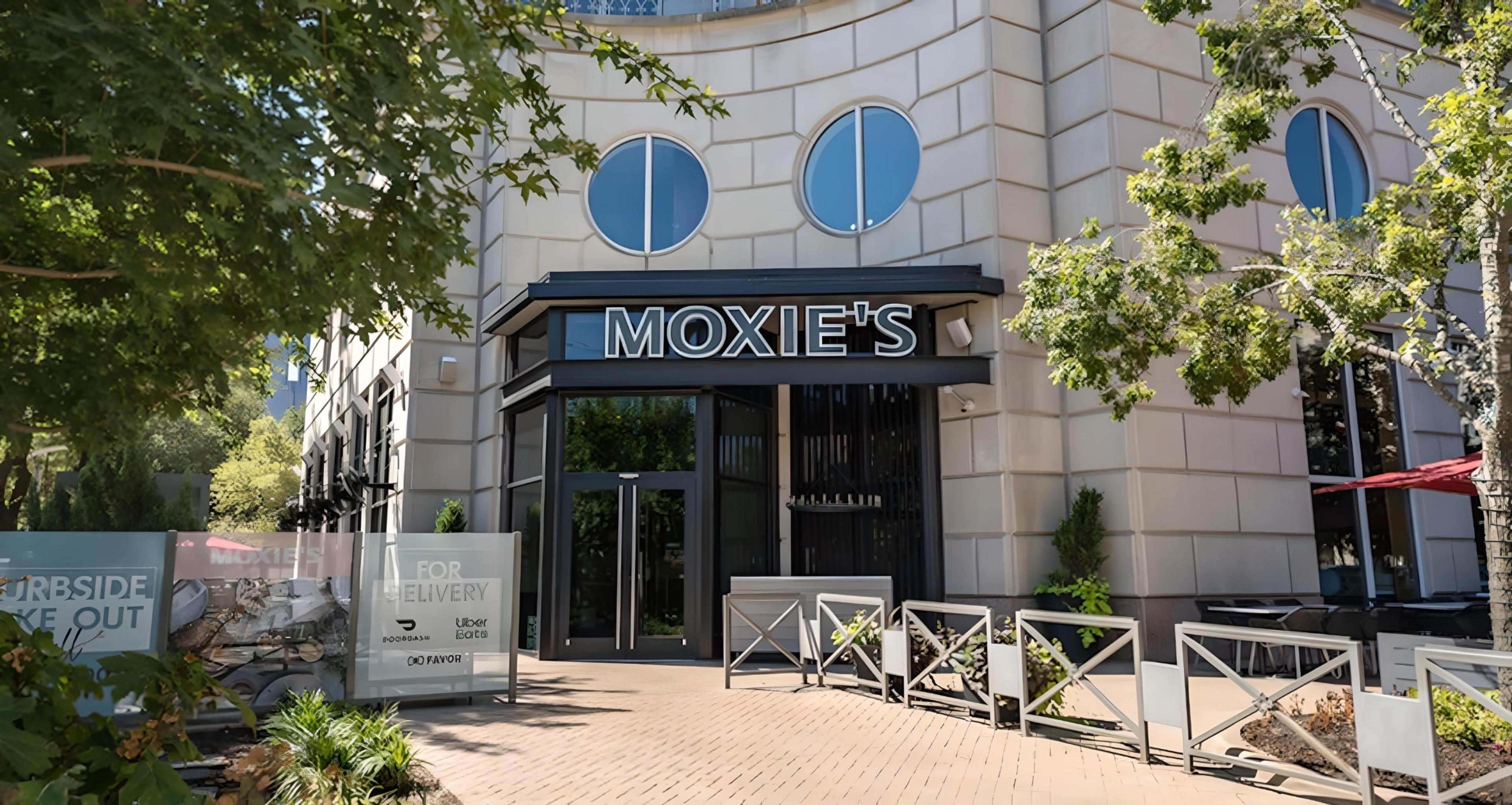 Moxies Dallas Uptown Restaurant
