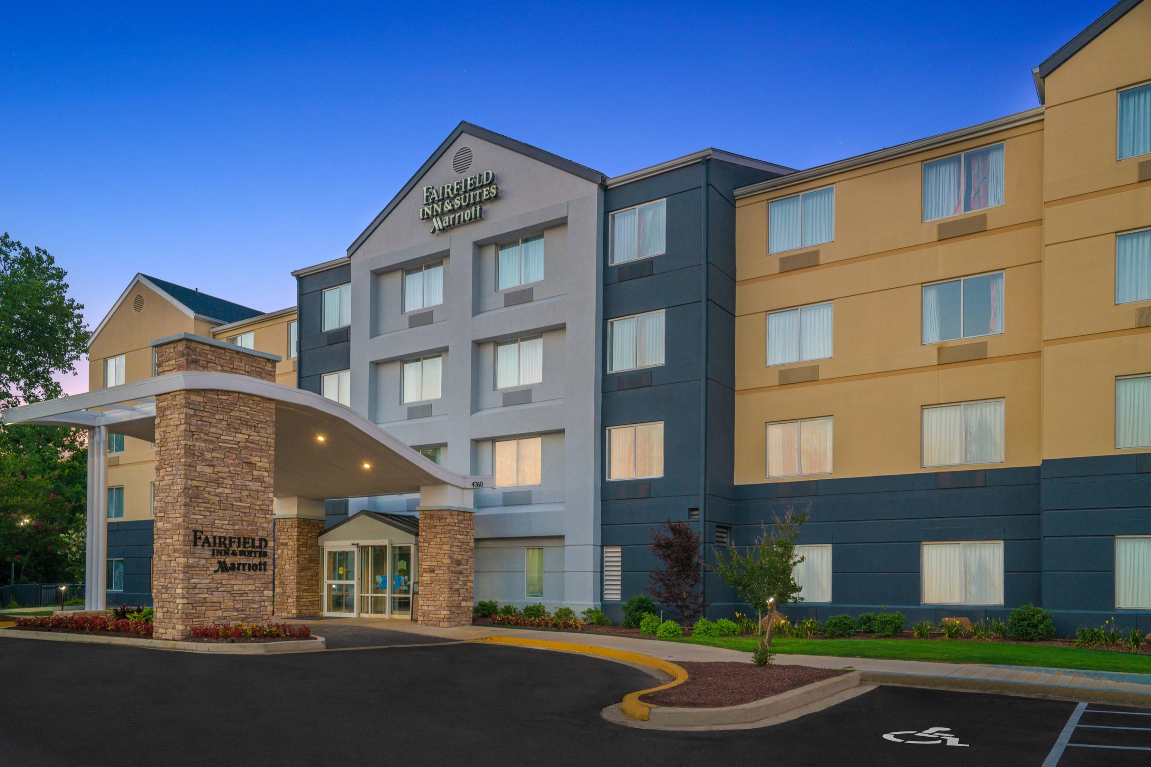 Fairfield Inn & Suites by Marriott Memphis I-240 & Perkins