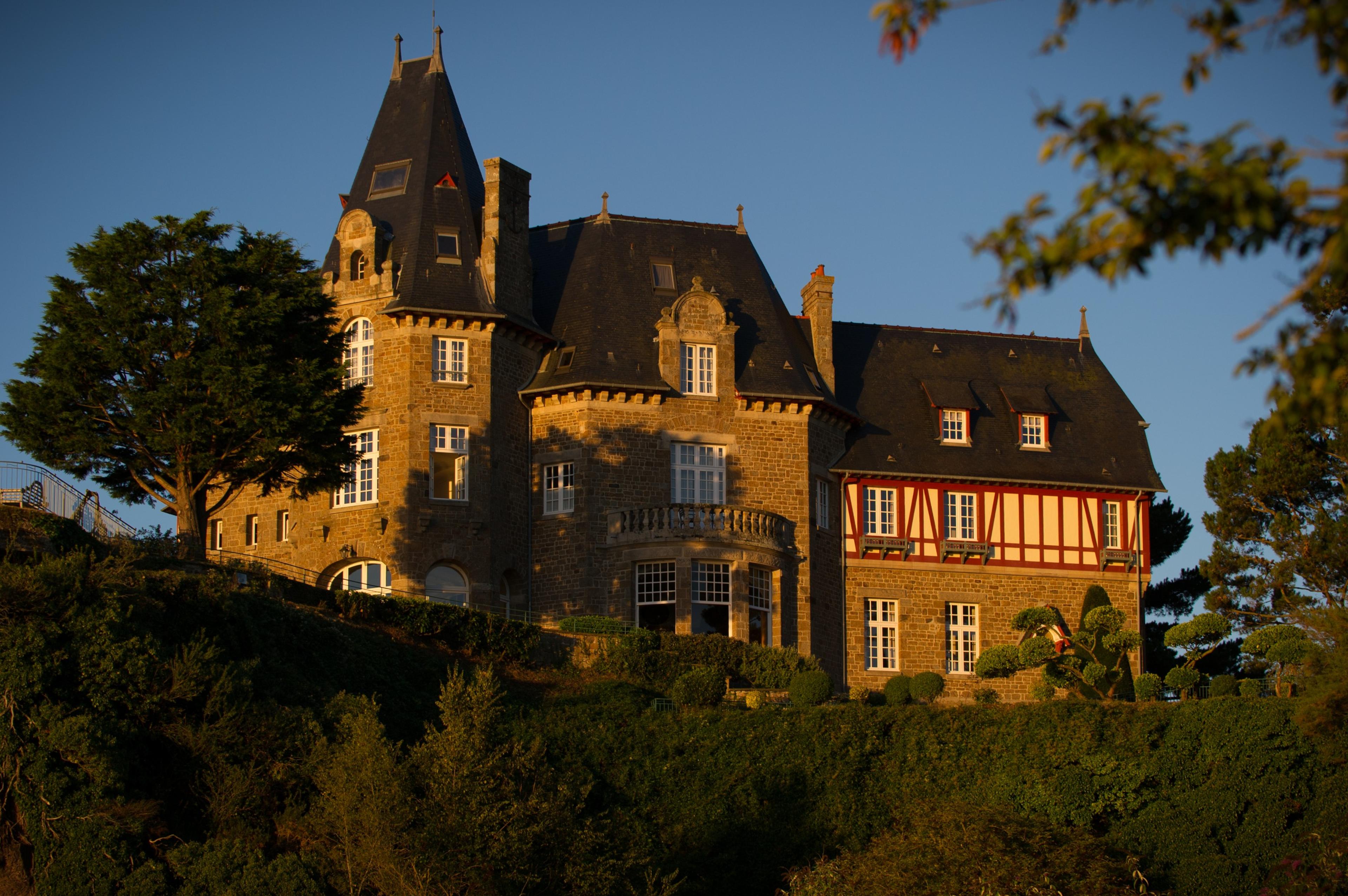 Chateau Richeux - Les Maisons De Bricourt