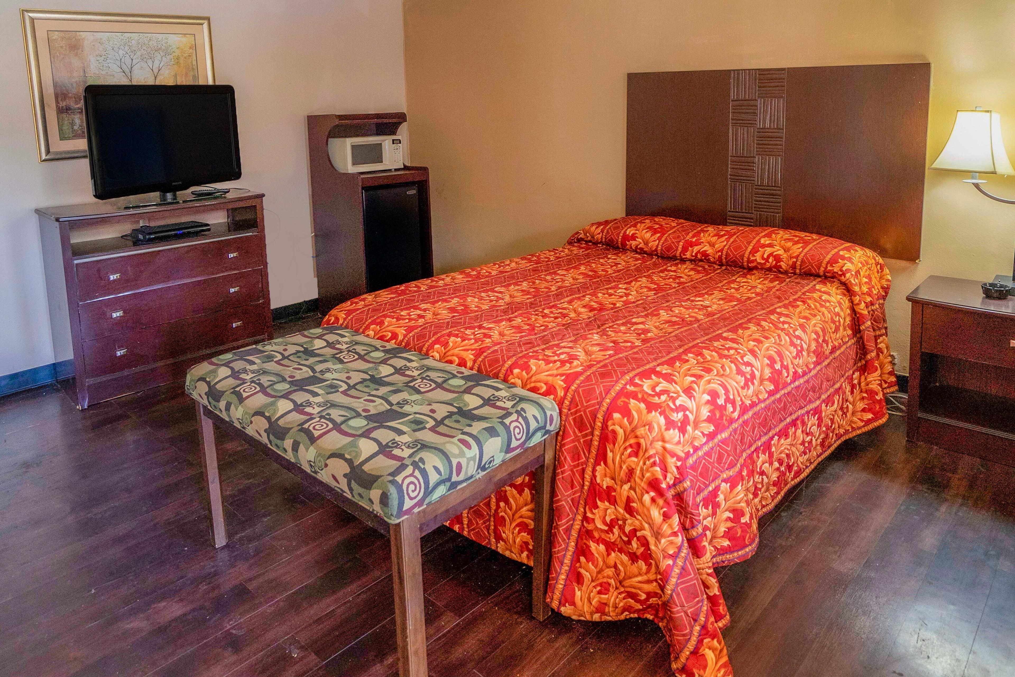 OYO HOTEL OPP AL. FLORAL HWY