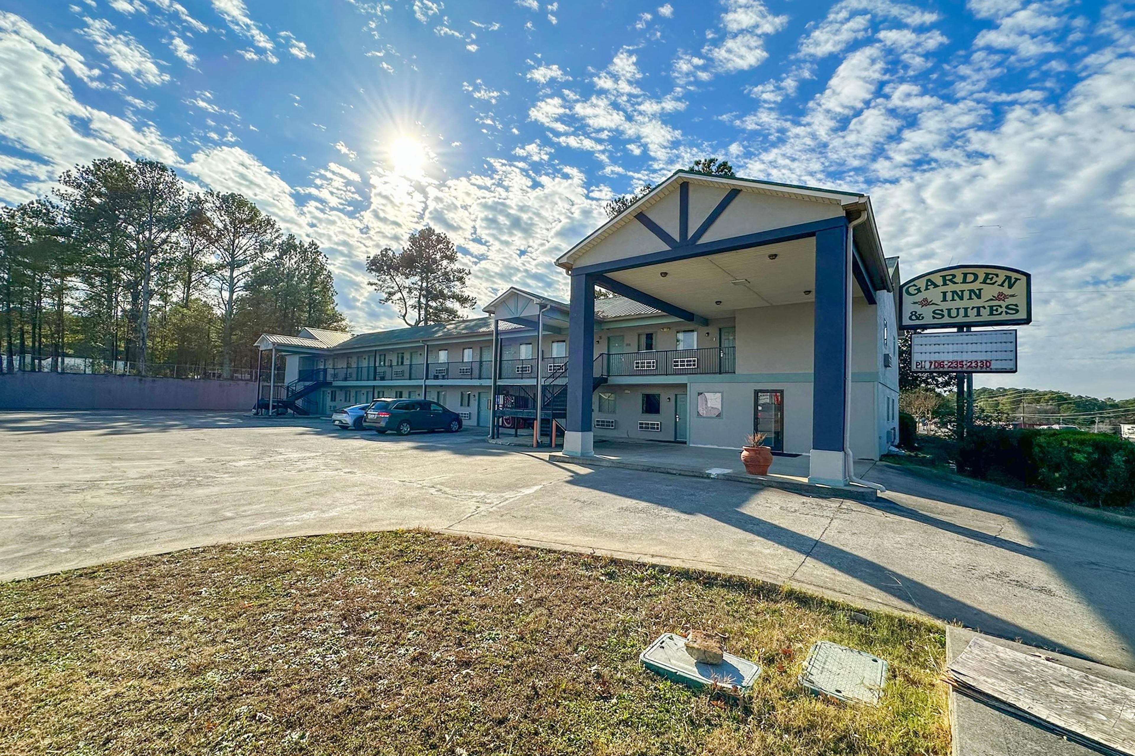 GARDEN INN   SUITES