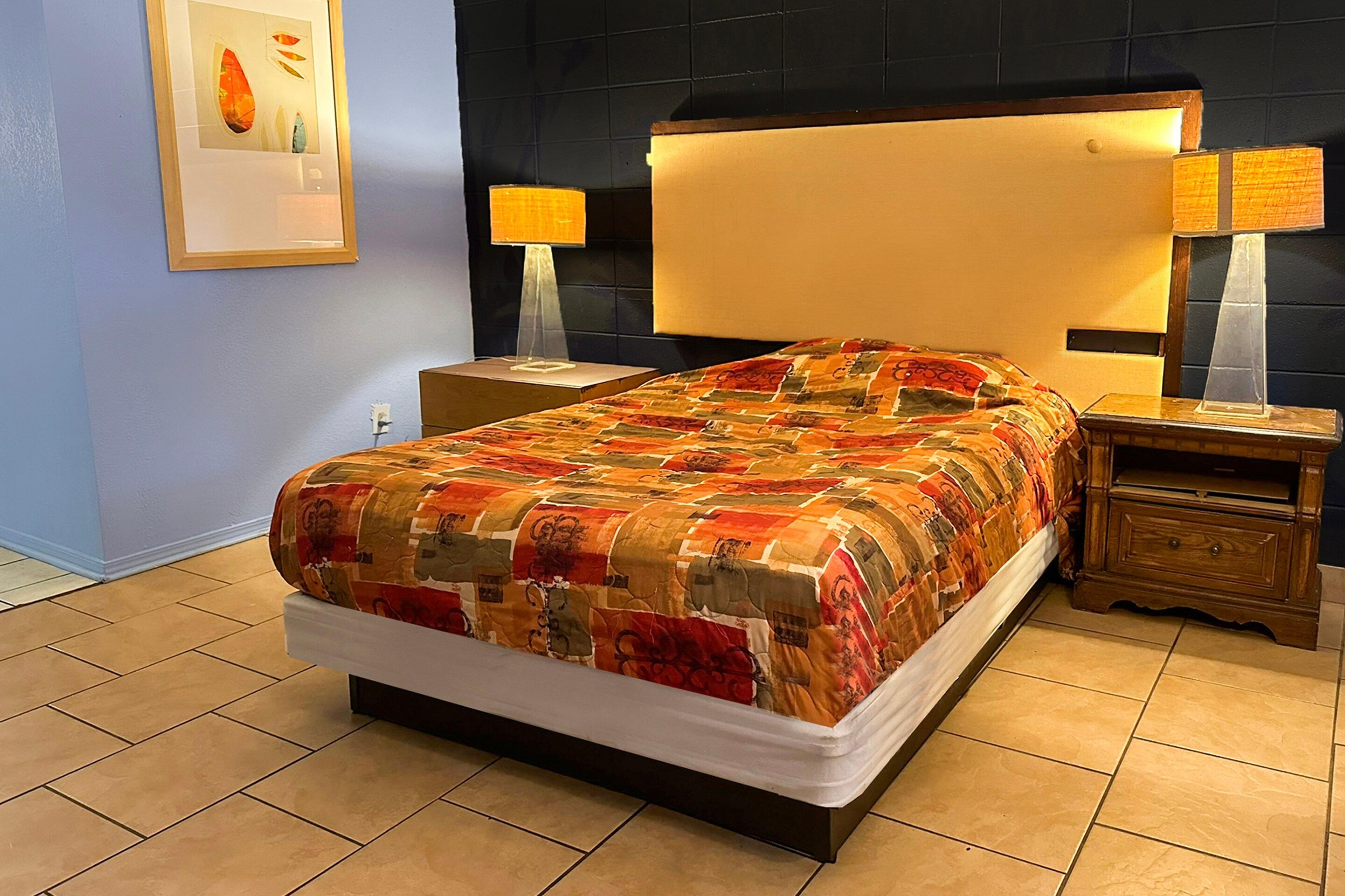 LUXURY INN BY OYO ALBANY
