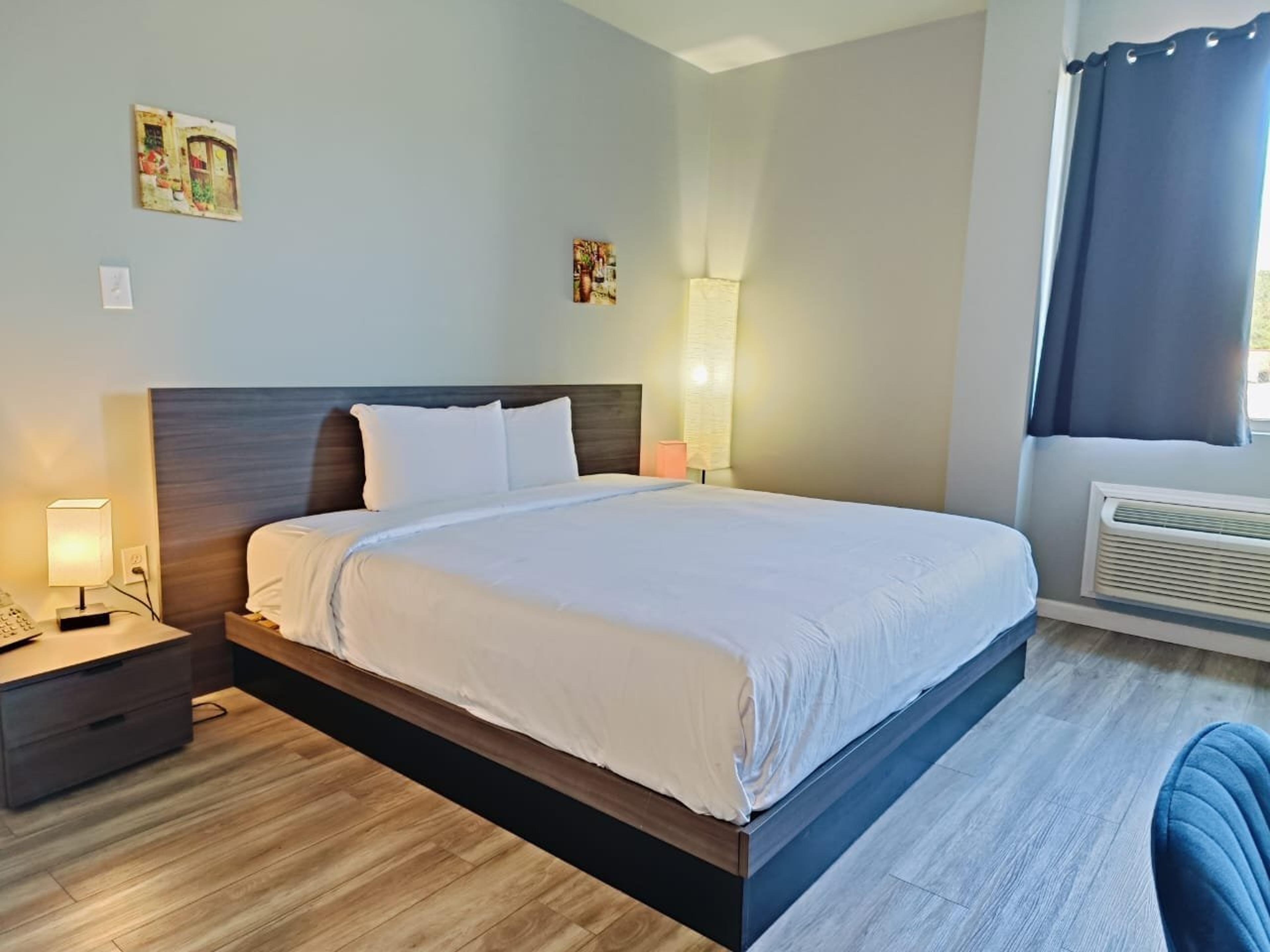 Champion Inn Motel By OYO