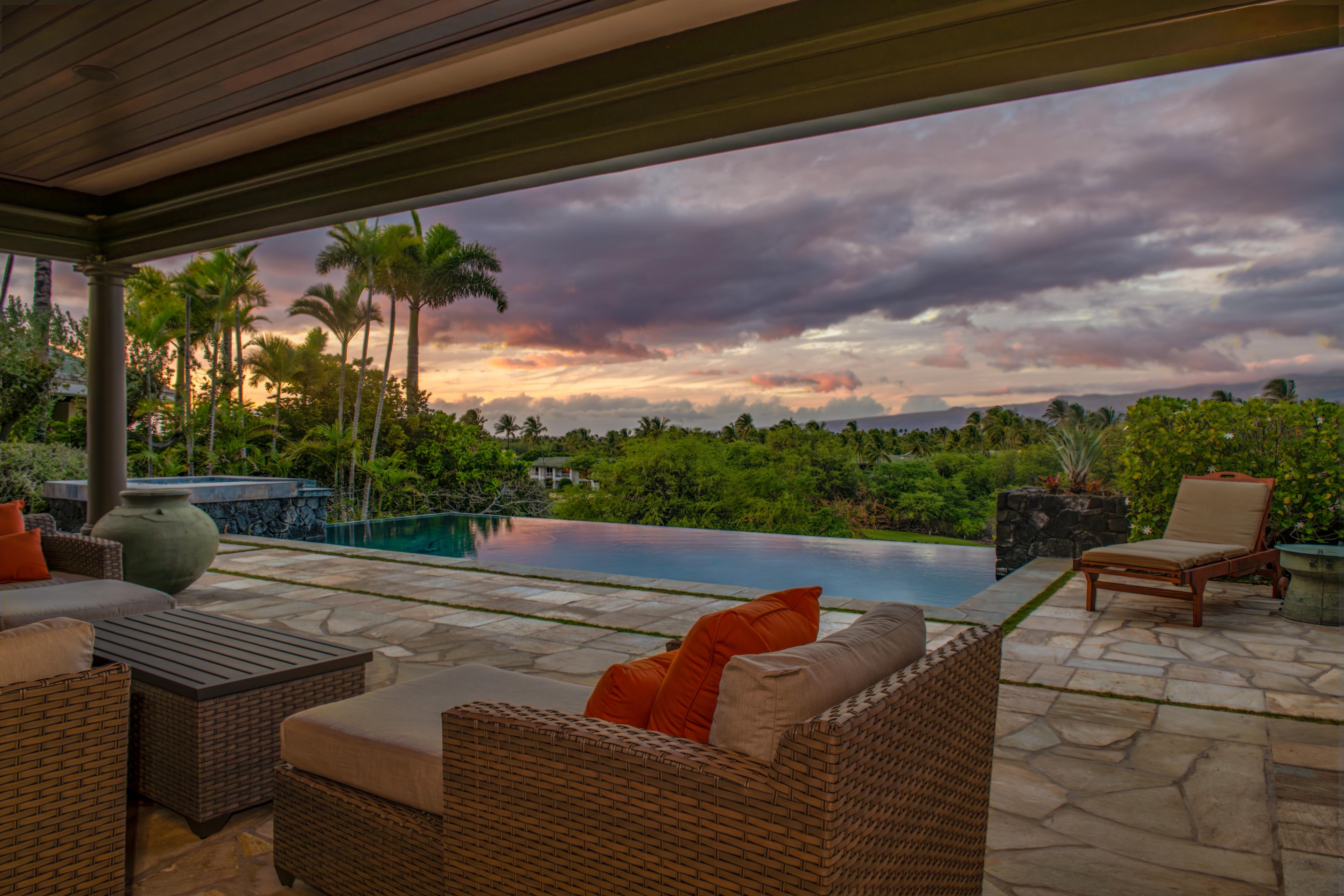 MAUNA LANI HOME COLLECTION