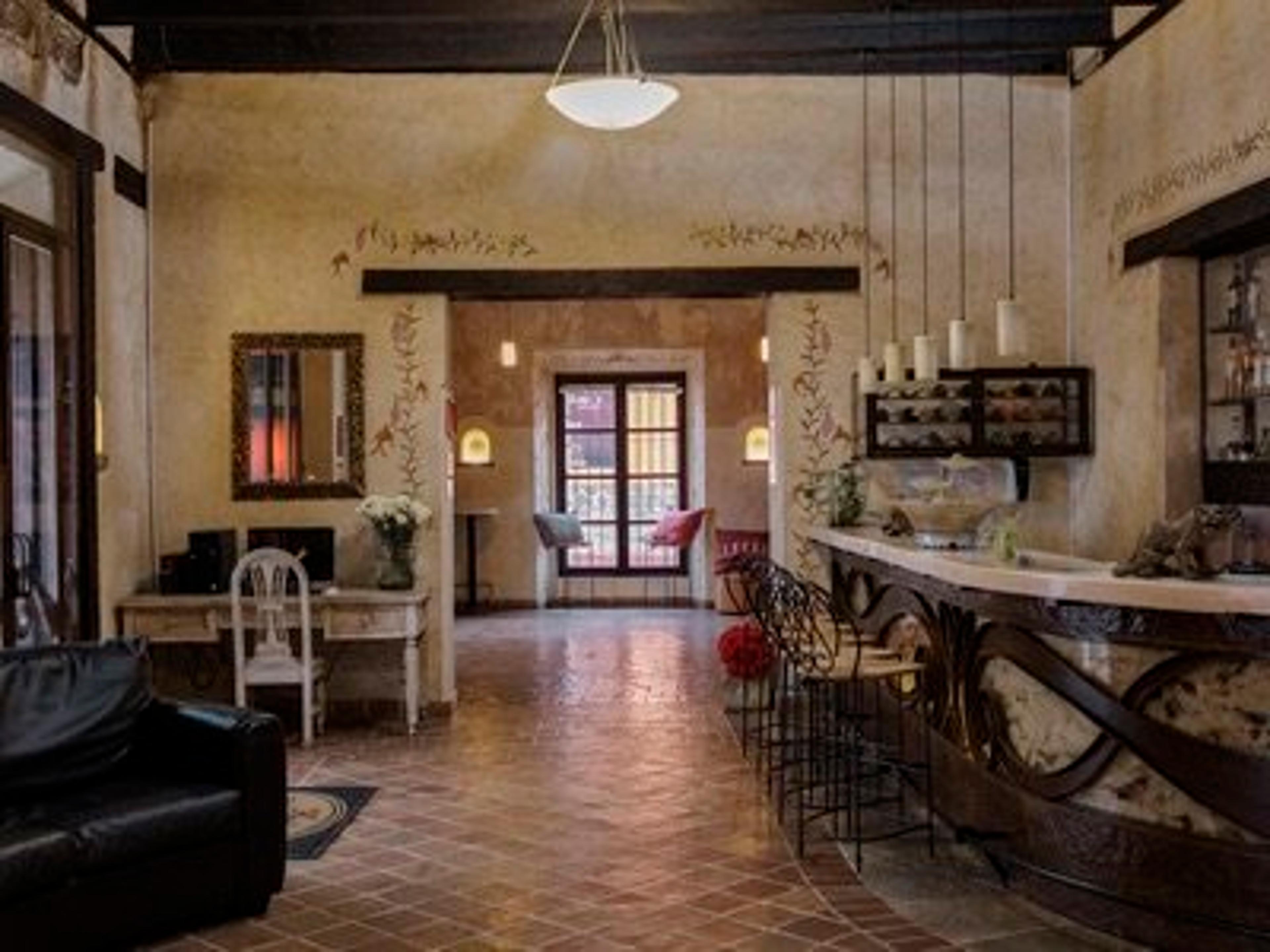 Hotel Photo 4