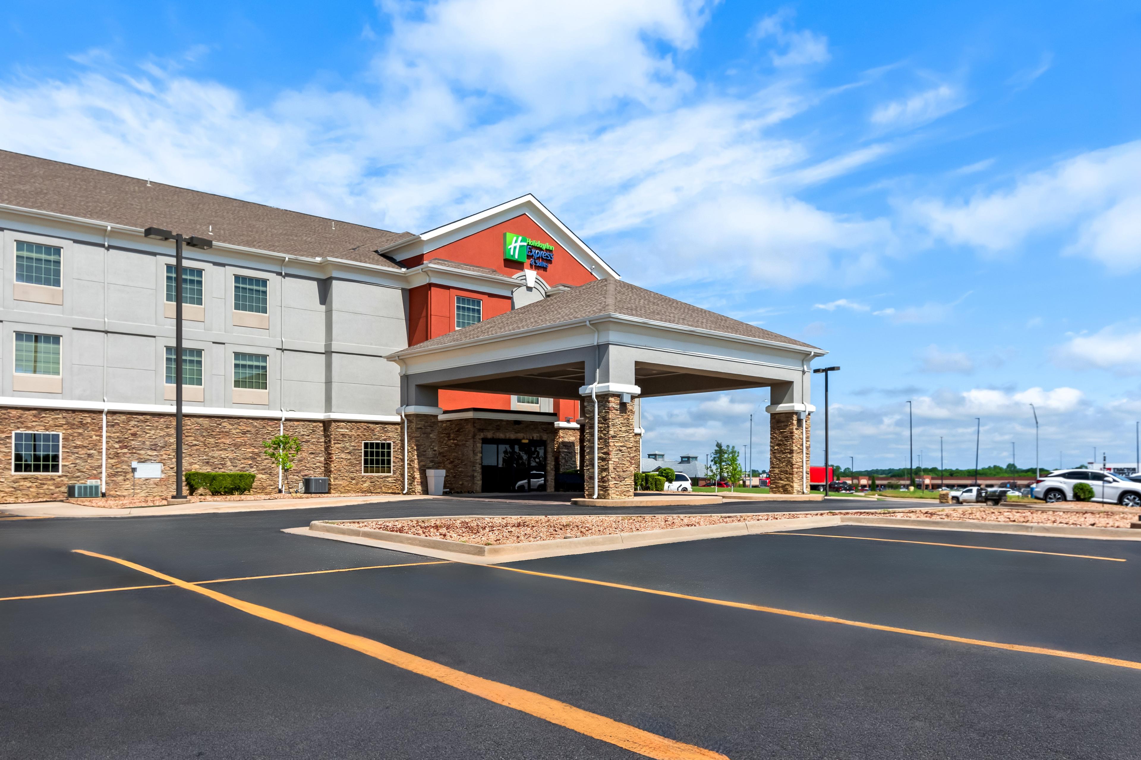 HOLIDAY INN EXP STES ADA BY IHG