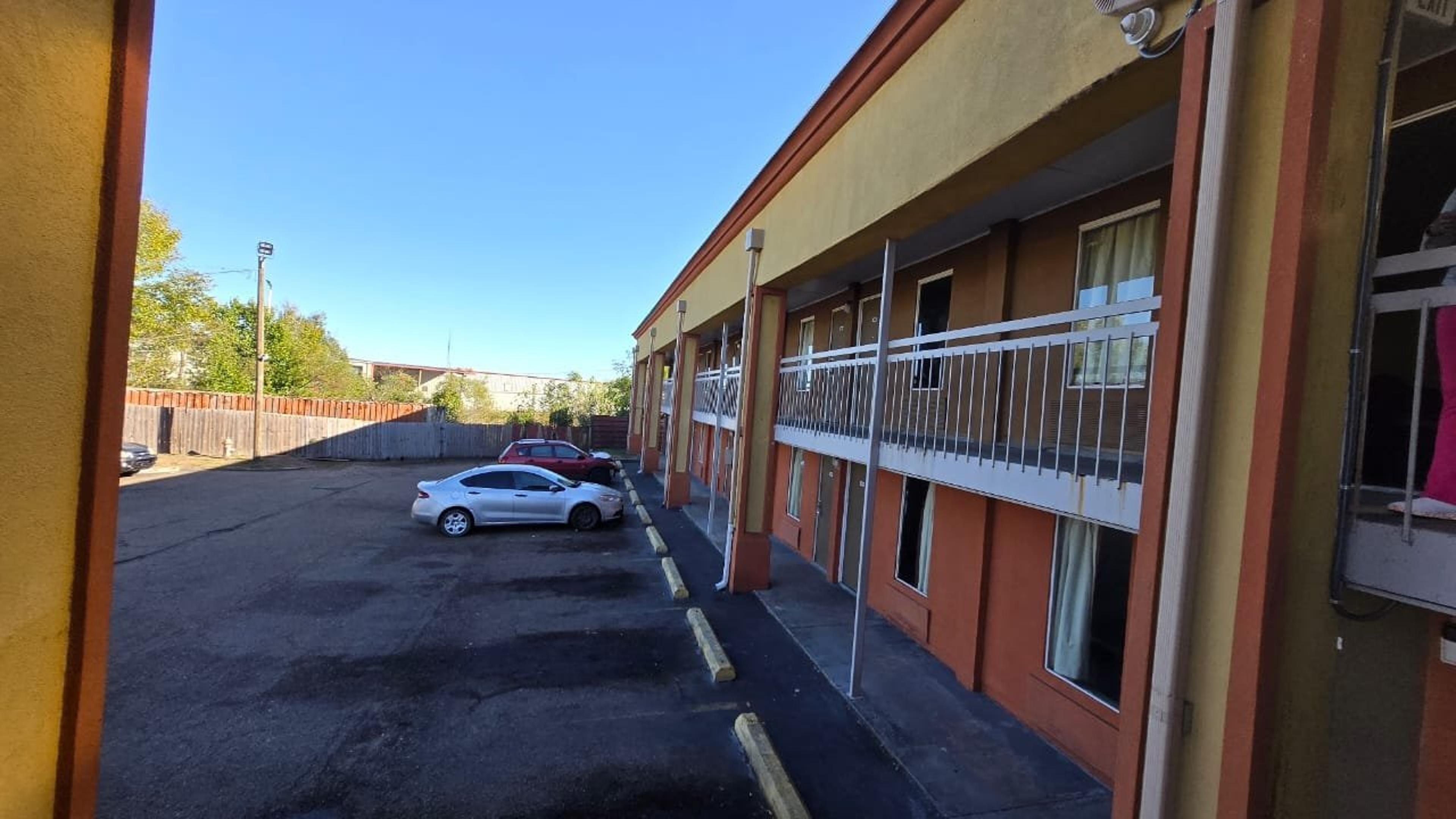 Hotel Photo 3