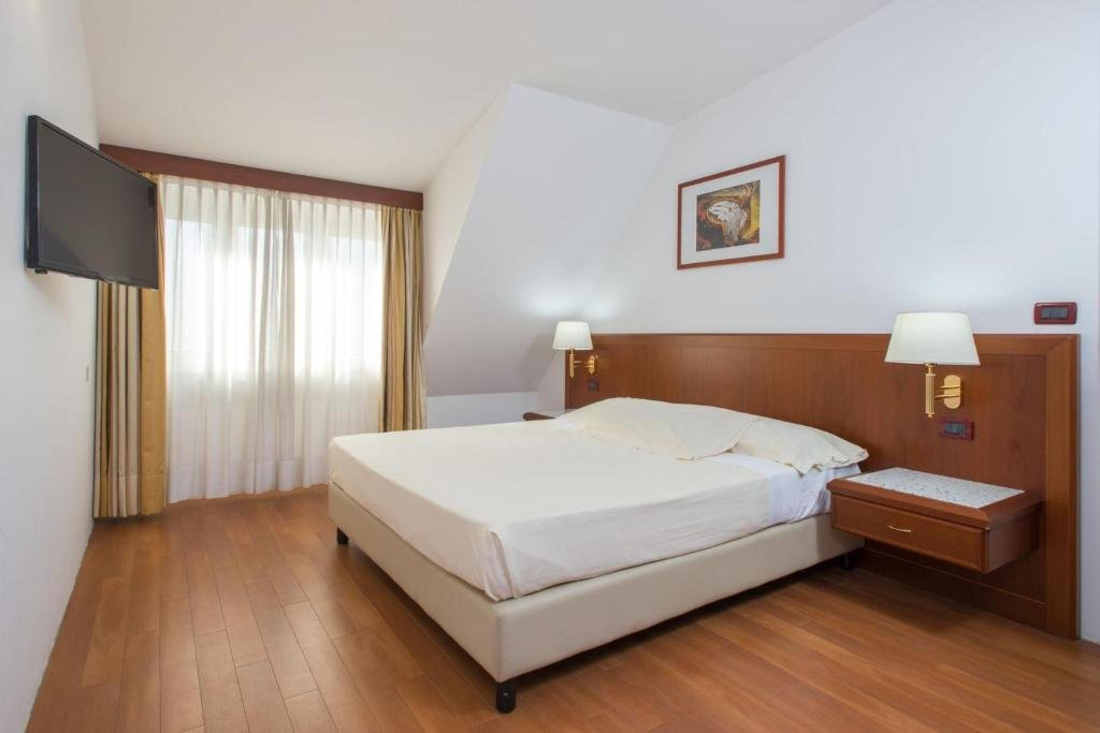 HOTEL EUROPA - RENDE