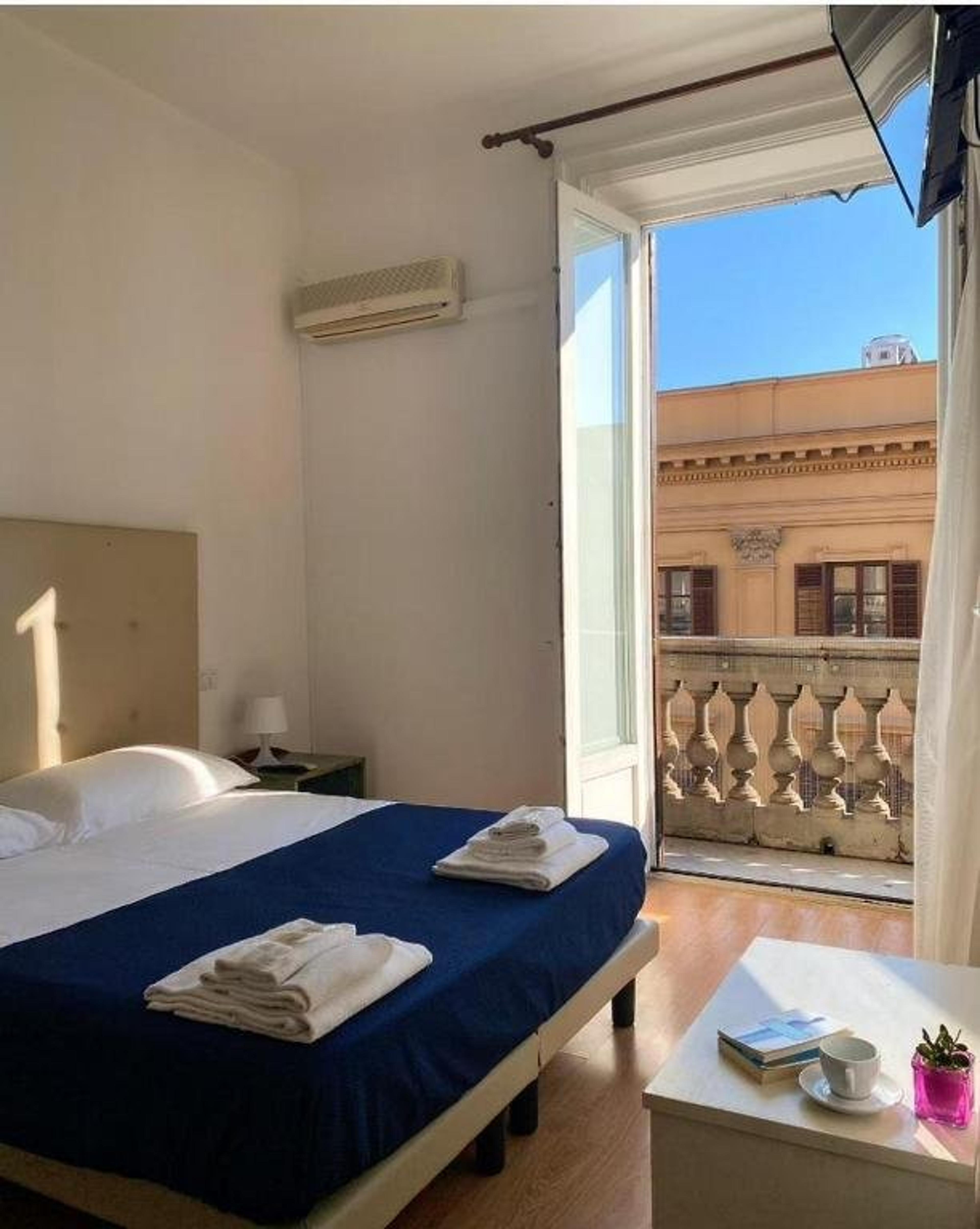 HOTEL 38 AIRA