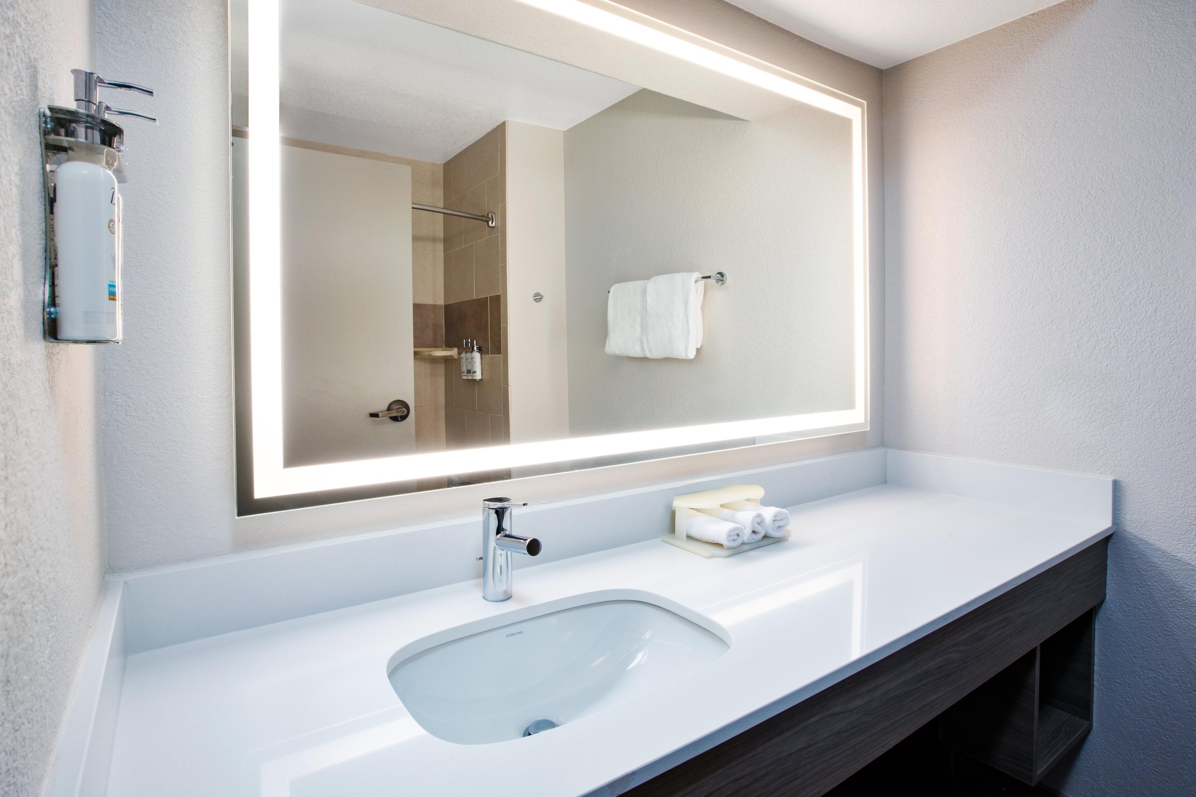 HOLIDAY INN EXP SILVER CITY