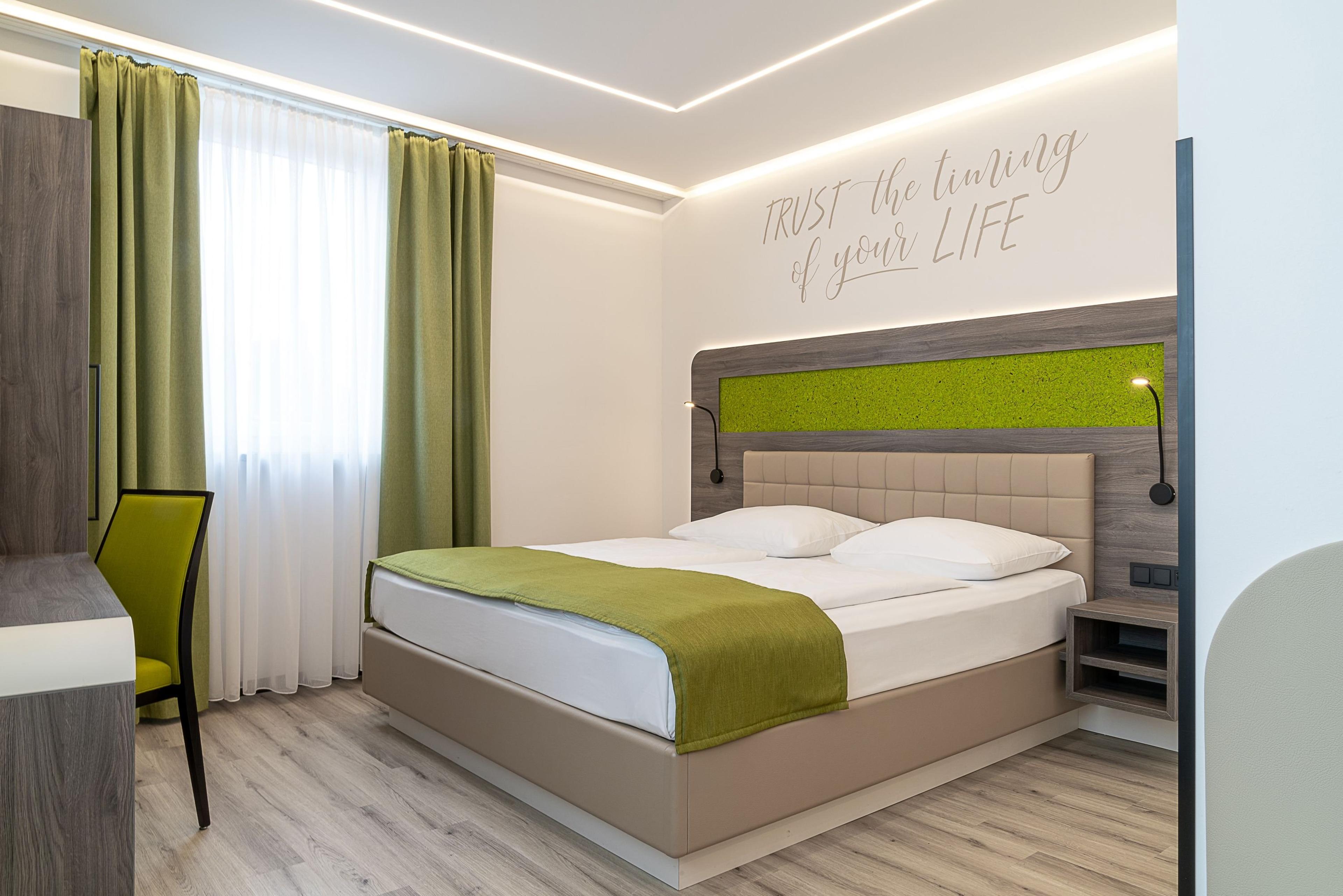 CHRIZZ ROOMS