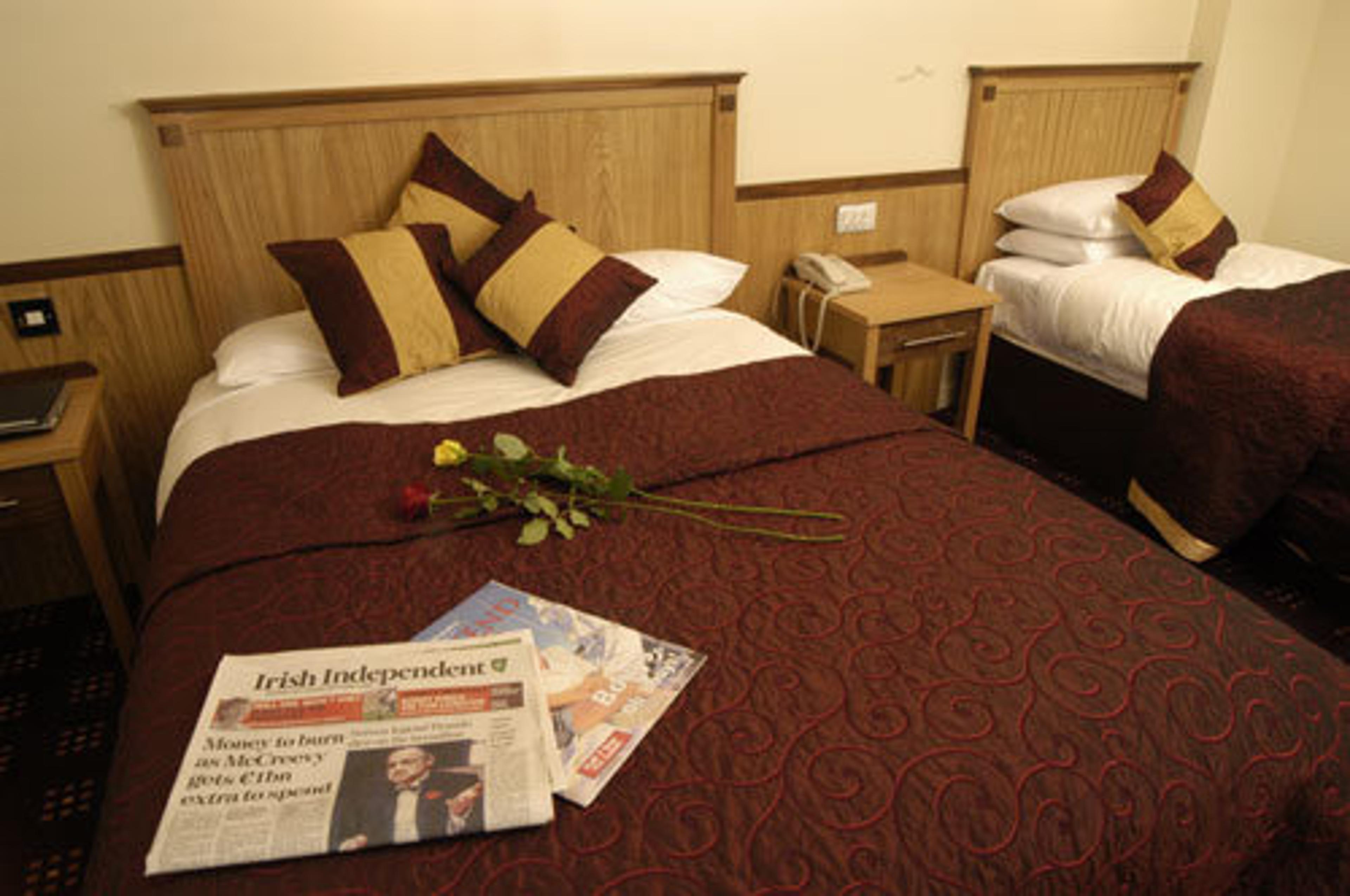THE BUSH HOTEL