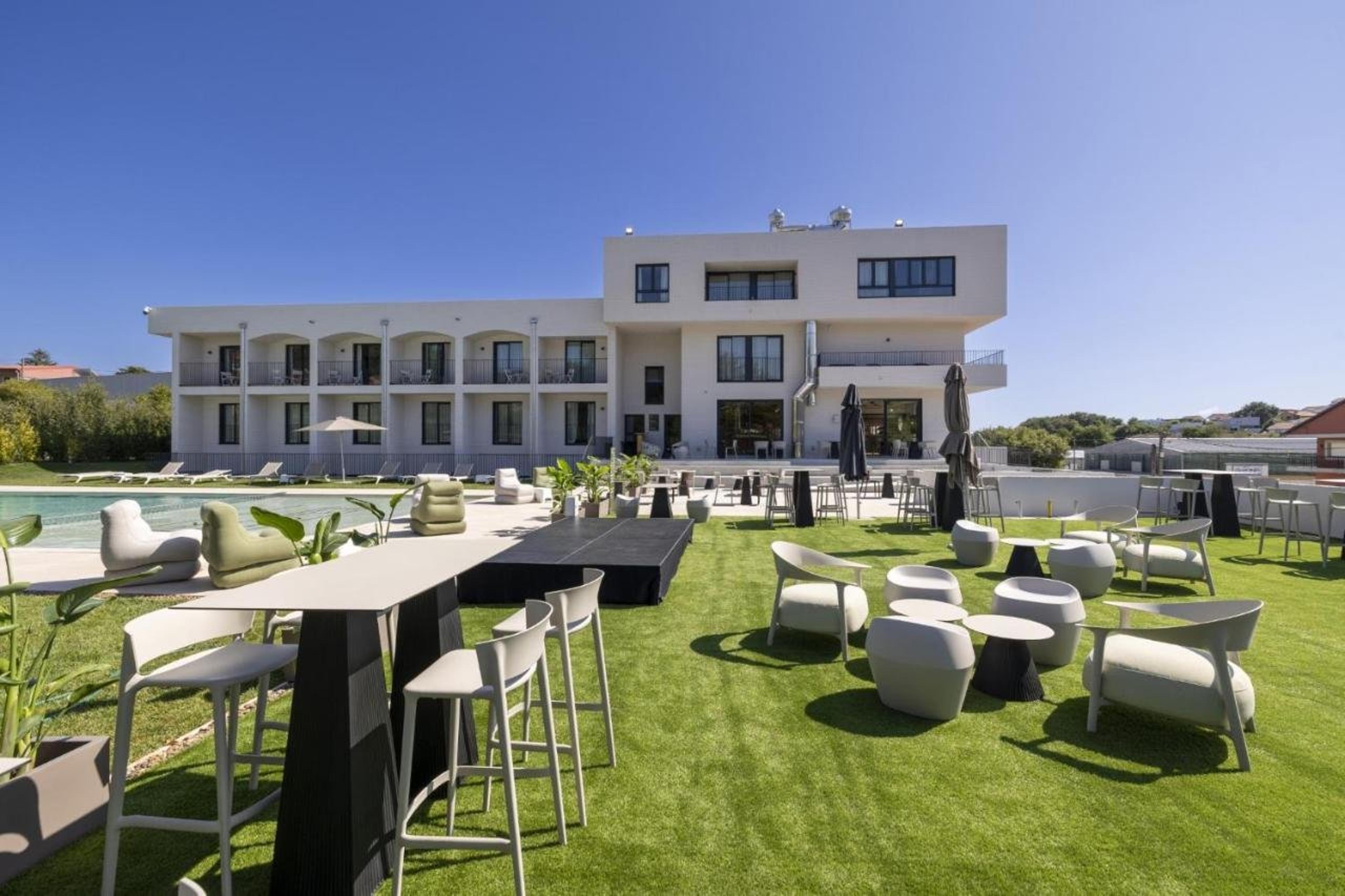 H4 CANGAS HOTEL