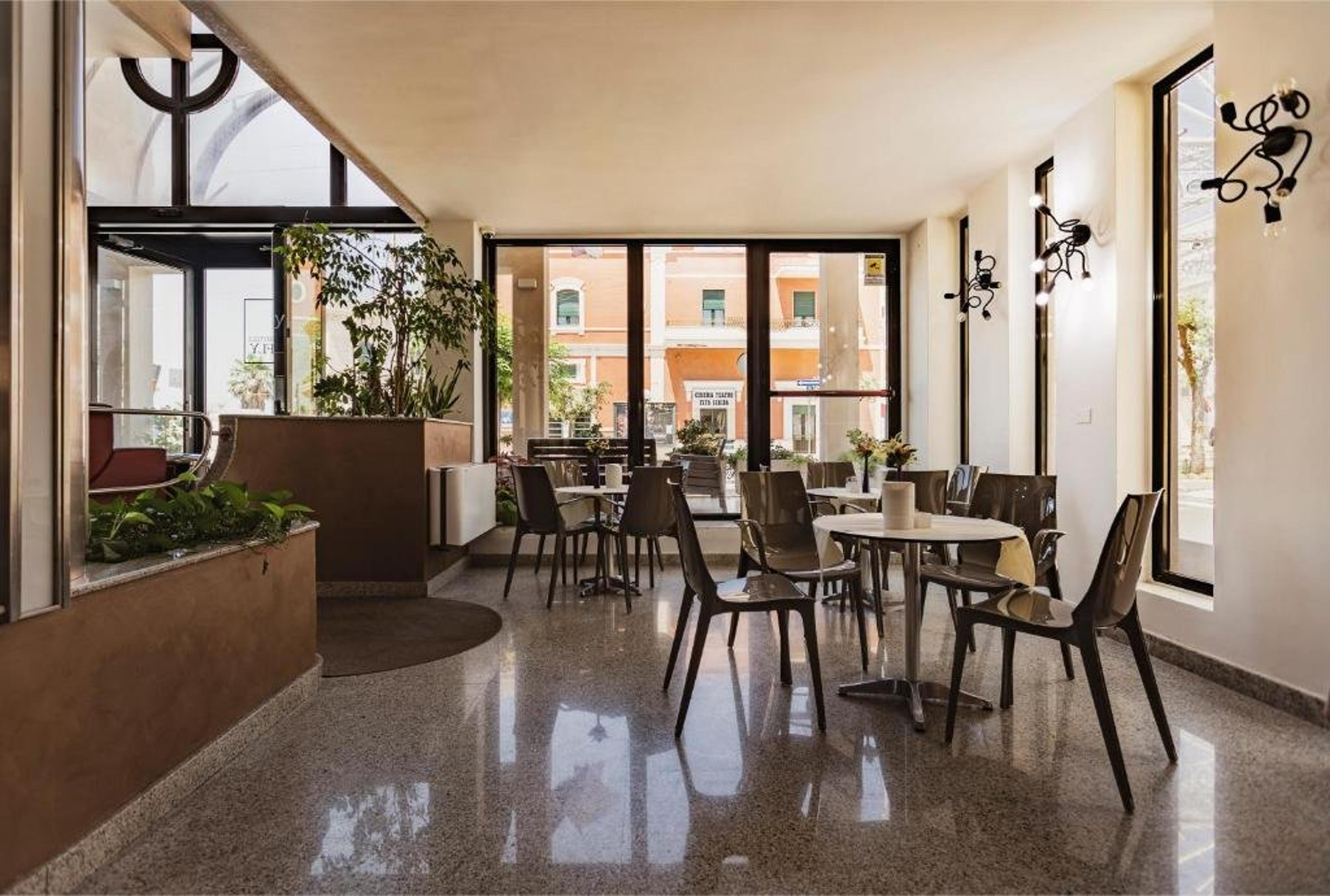 Hotel Photo 4