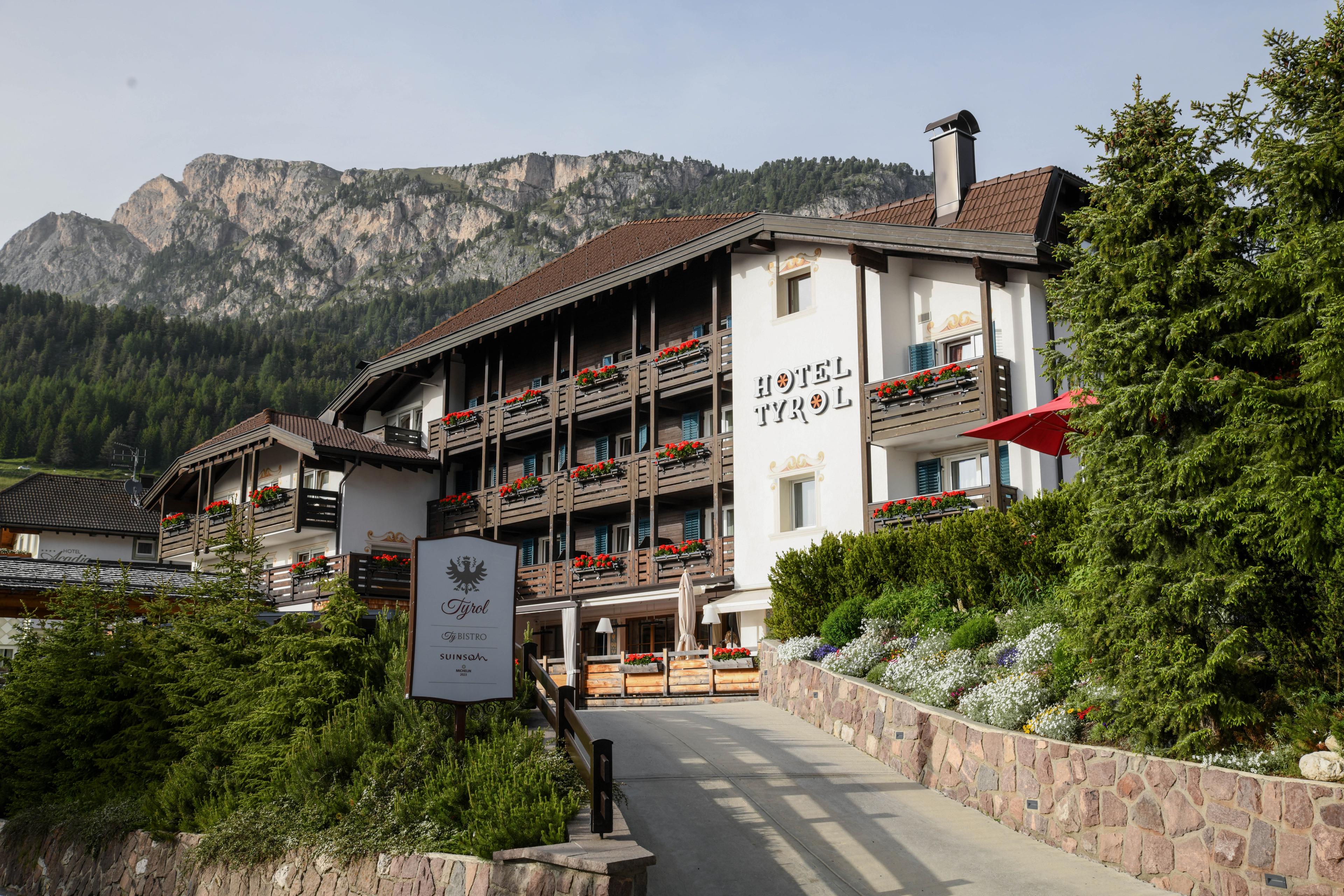HOTEL TYROL