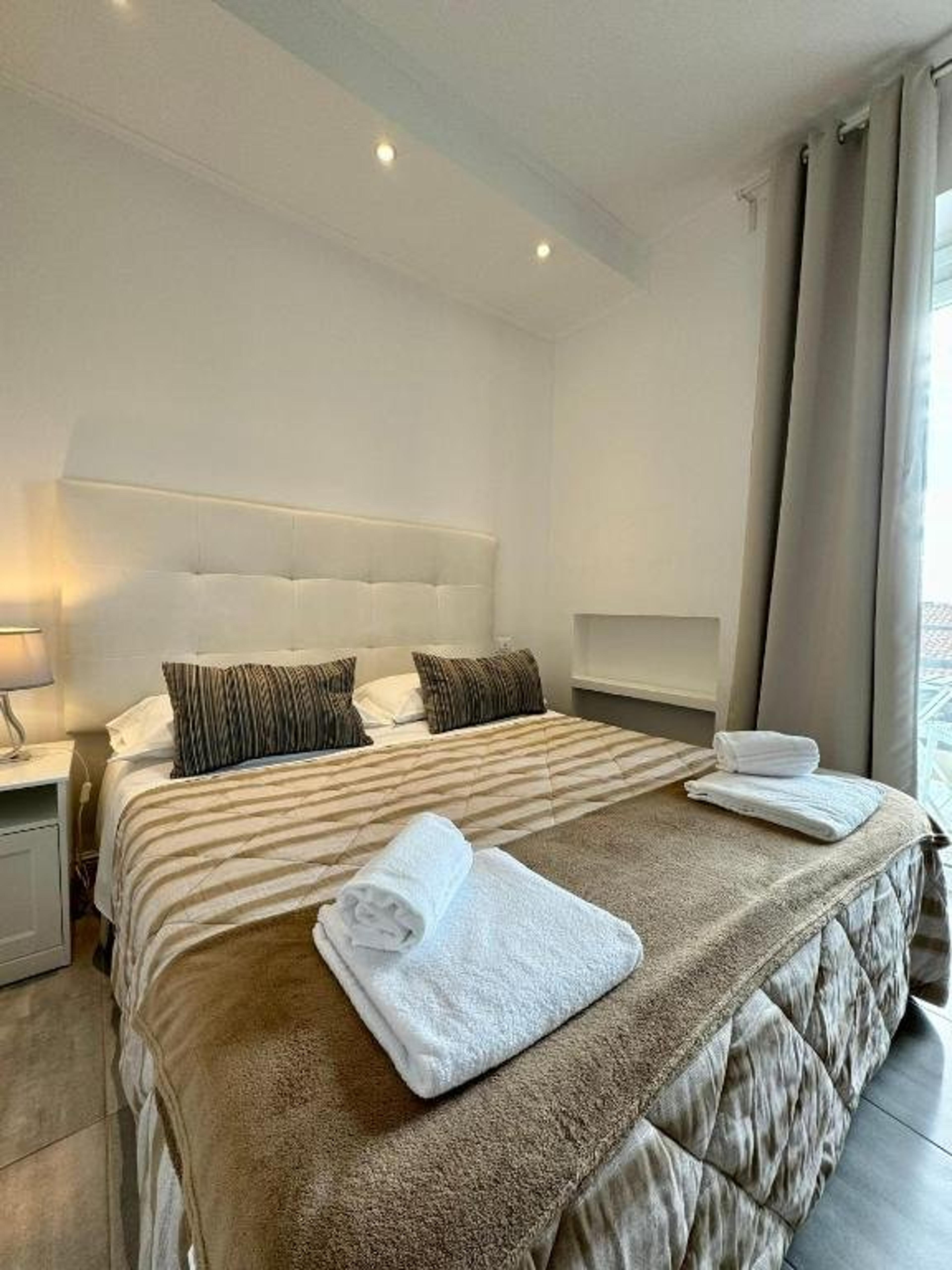 VILLA ANGELA SUITES