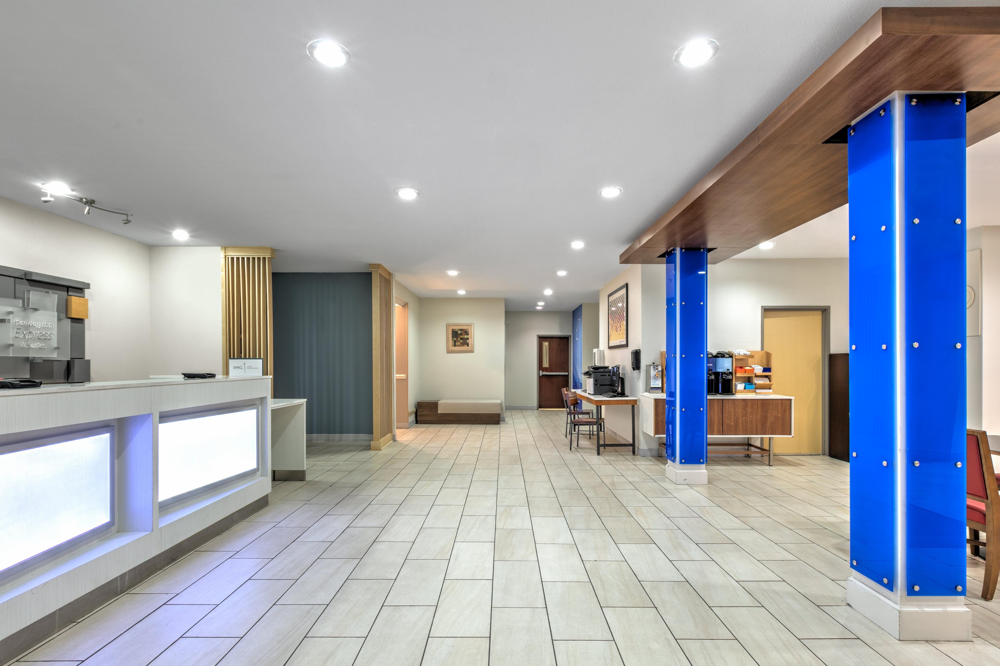 HOLIDAY INN EXP STE LIVINGSTON BY I
