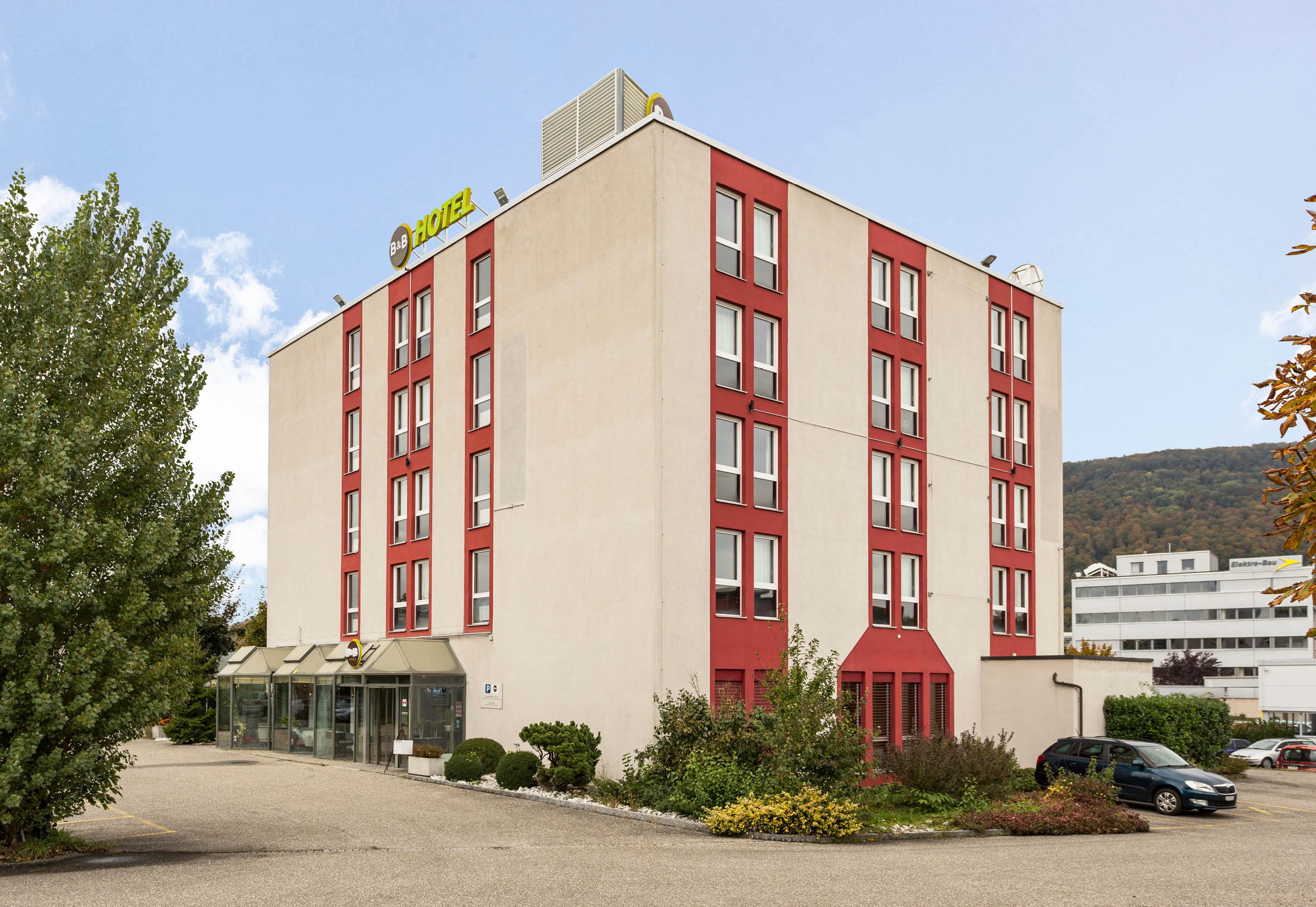 IRIS HOTEL BAKU