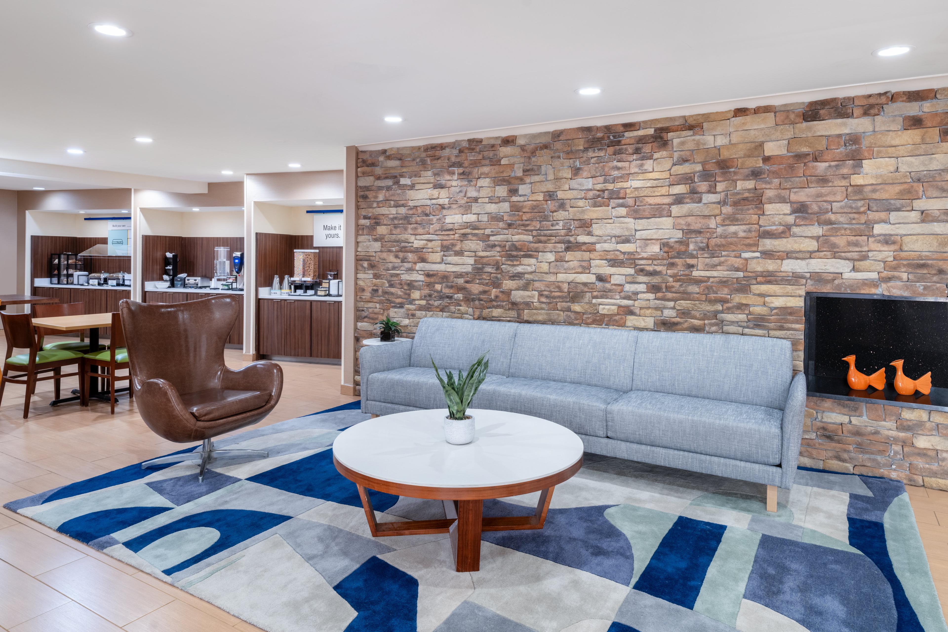 GARNER HOTEL WEST BY IHG