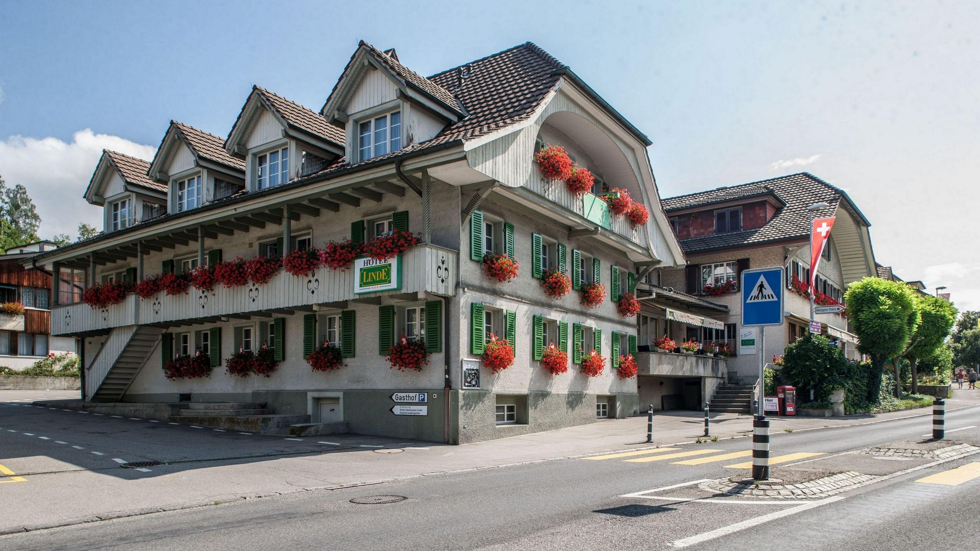 Hotel Photo 1