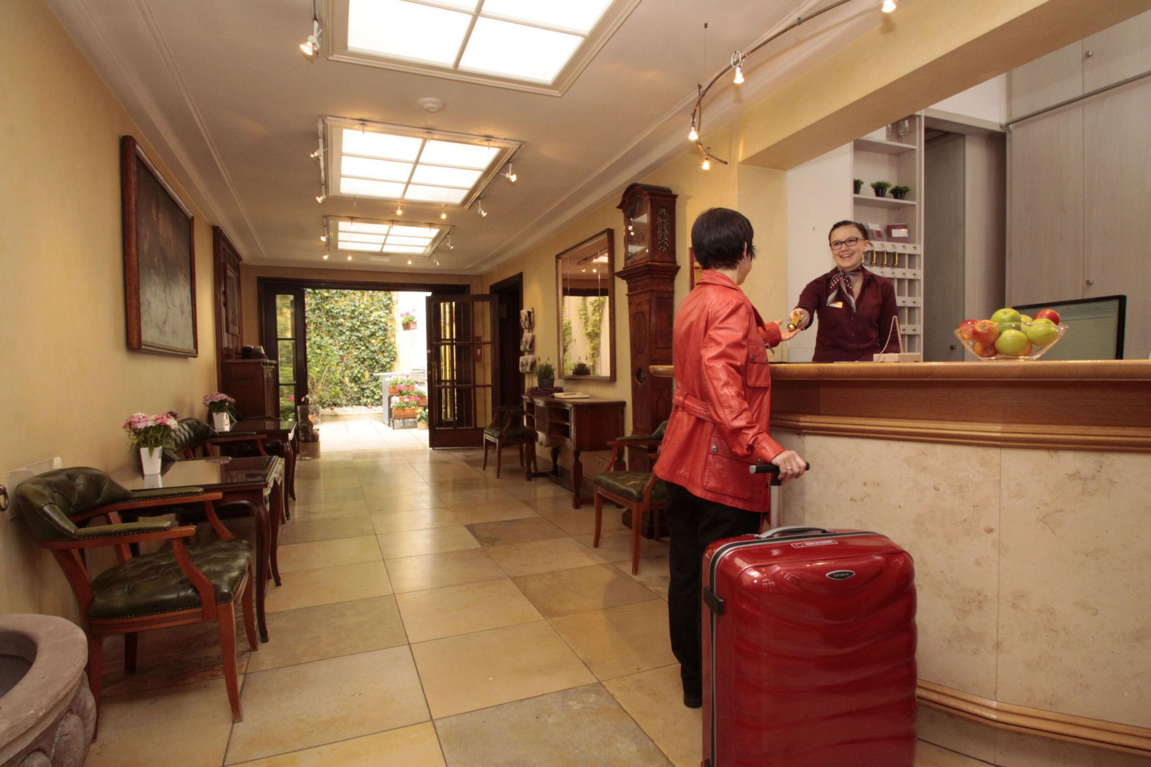 Hotel Photo 5