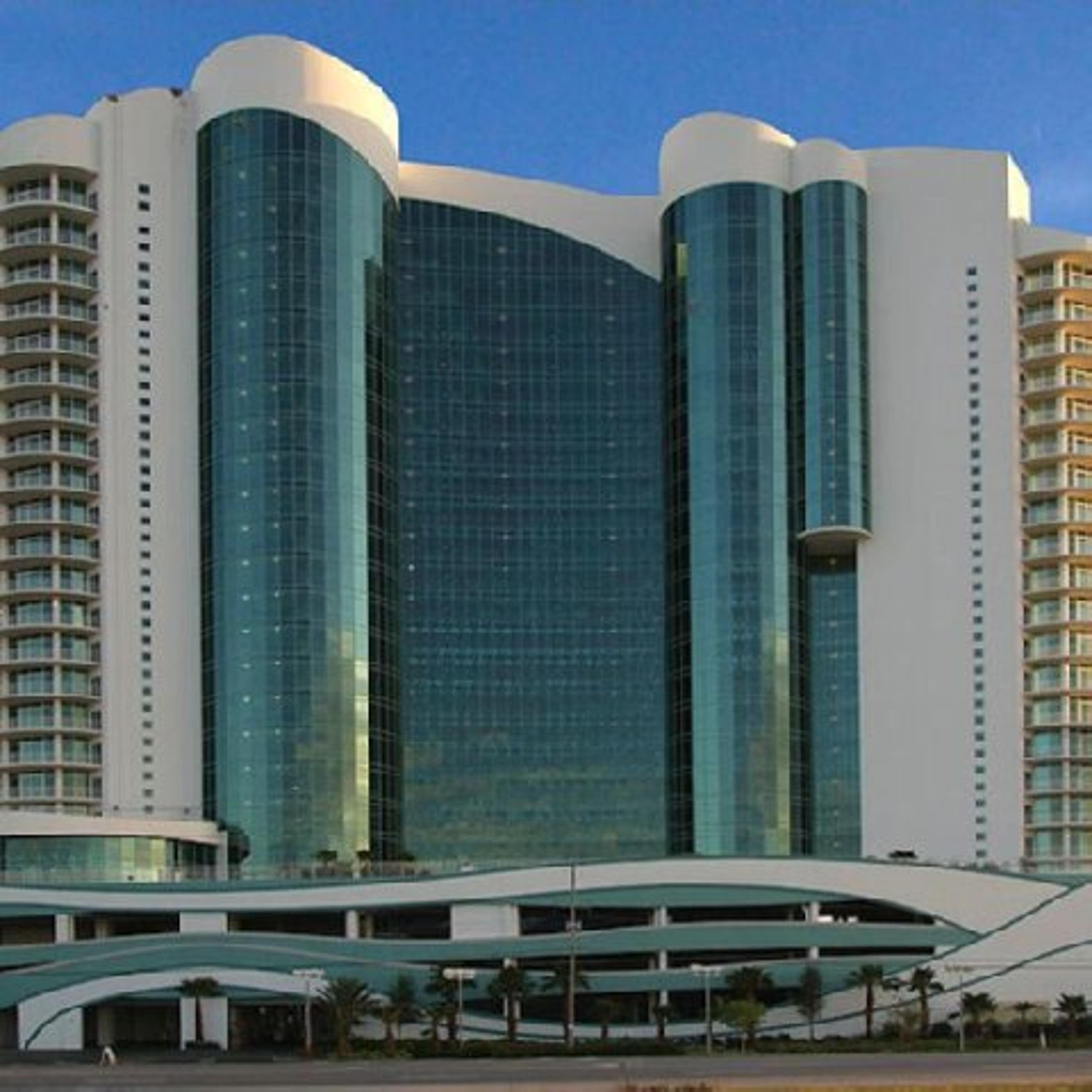 TURQUOISE PLACE