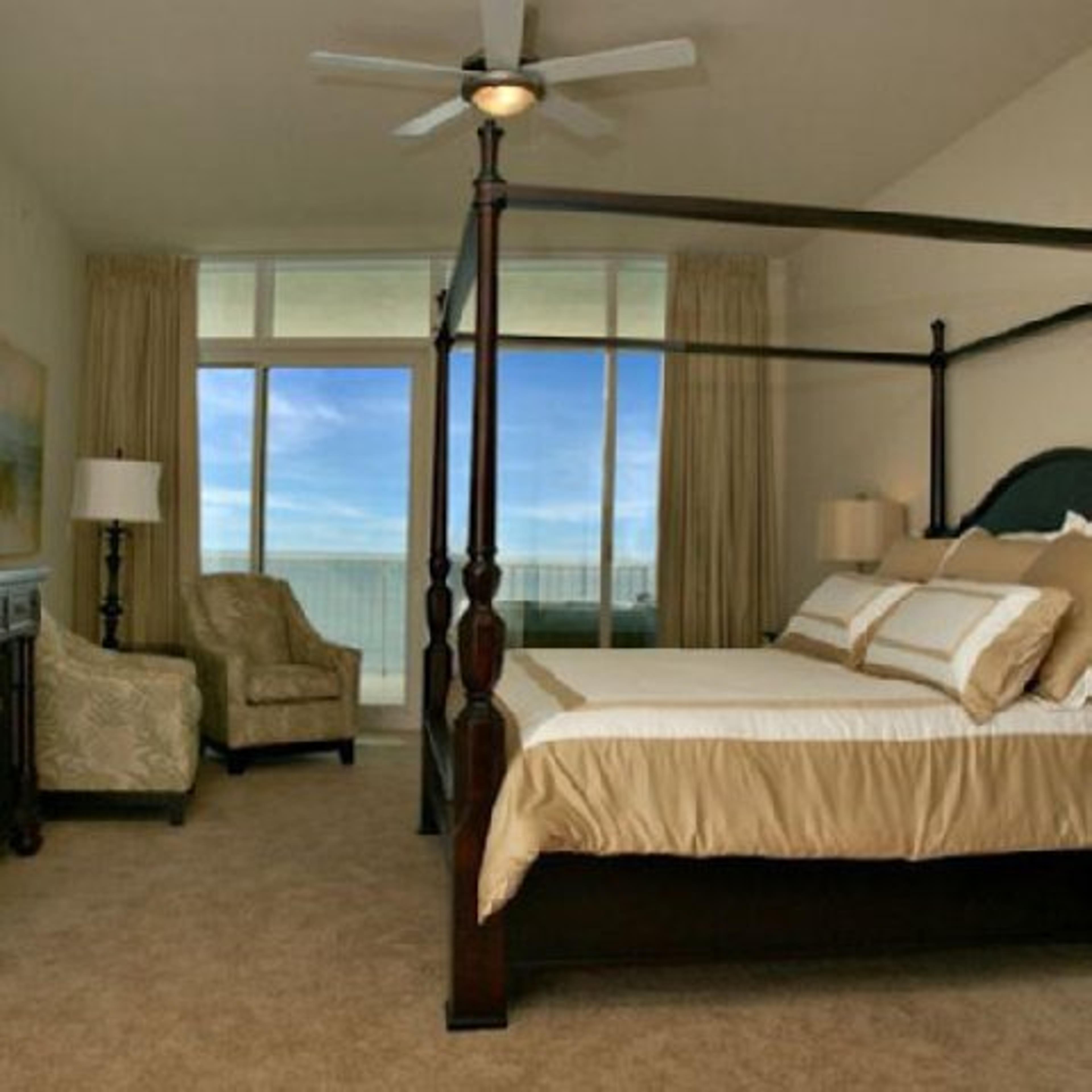 TURQUOISE PLACE