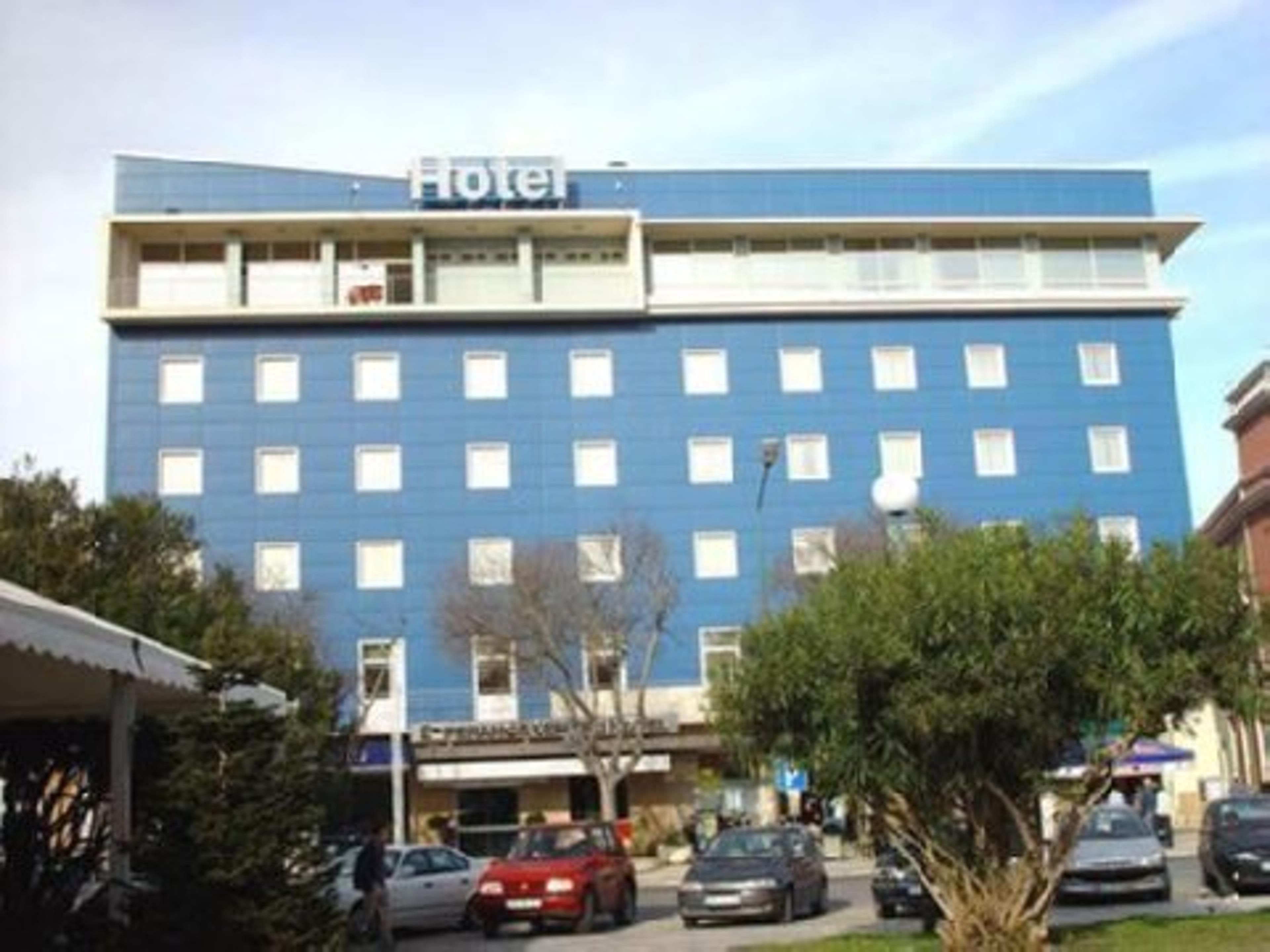 Hotel Photo 2