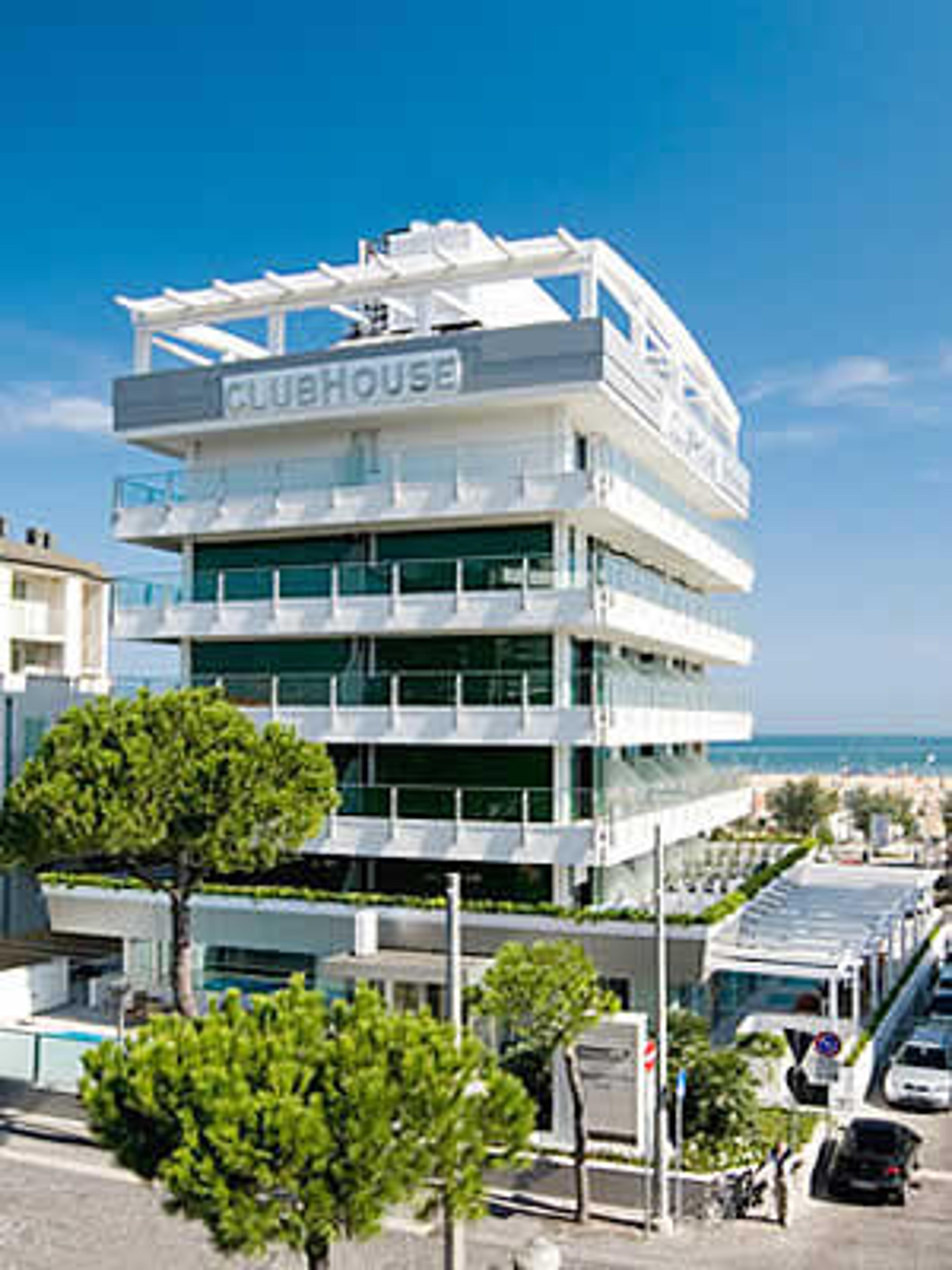 Hotel Photo 1